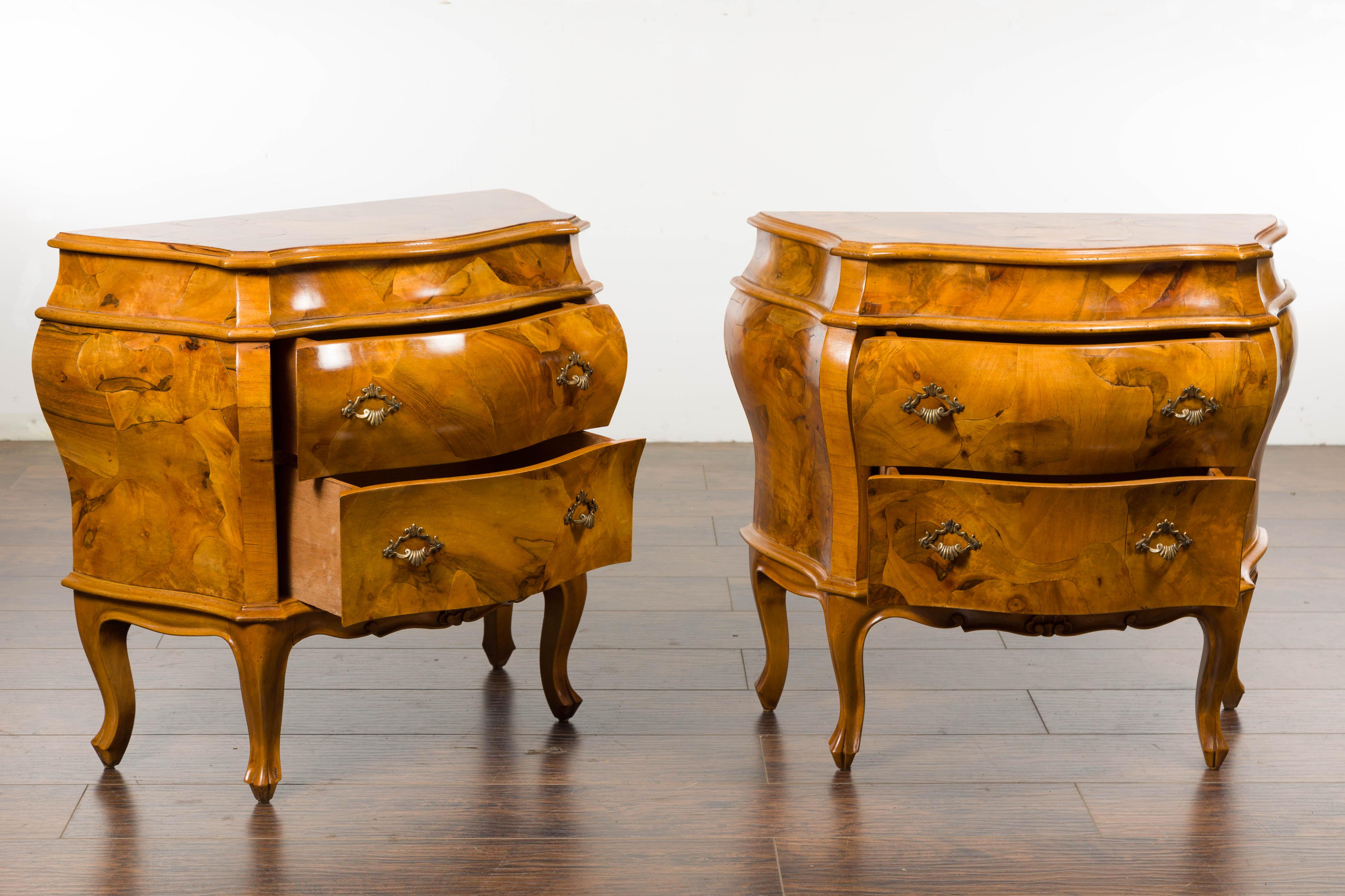 Pair of Midcentury Rococo Style Walnut Bombé Bedside Chests For Sale 7