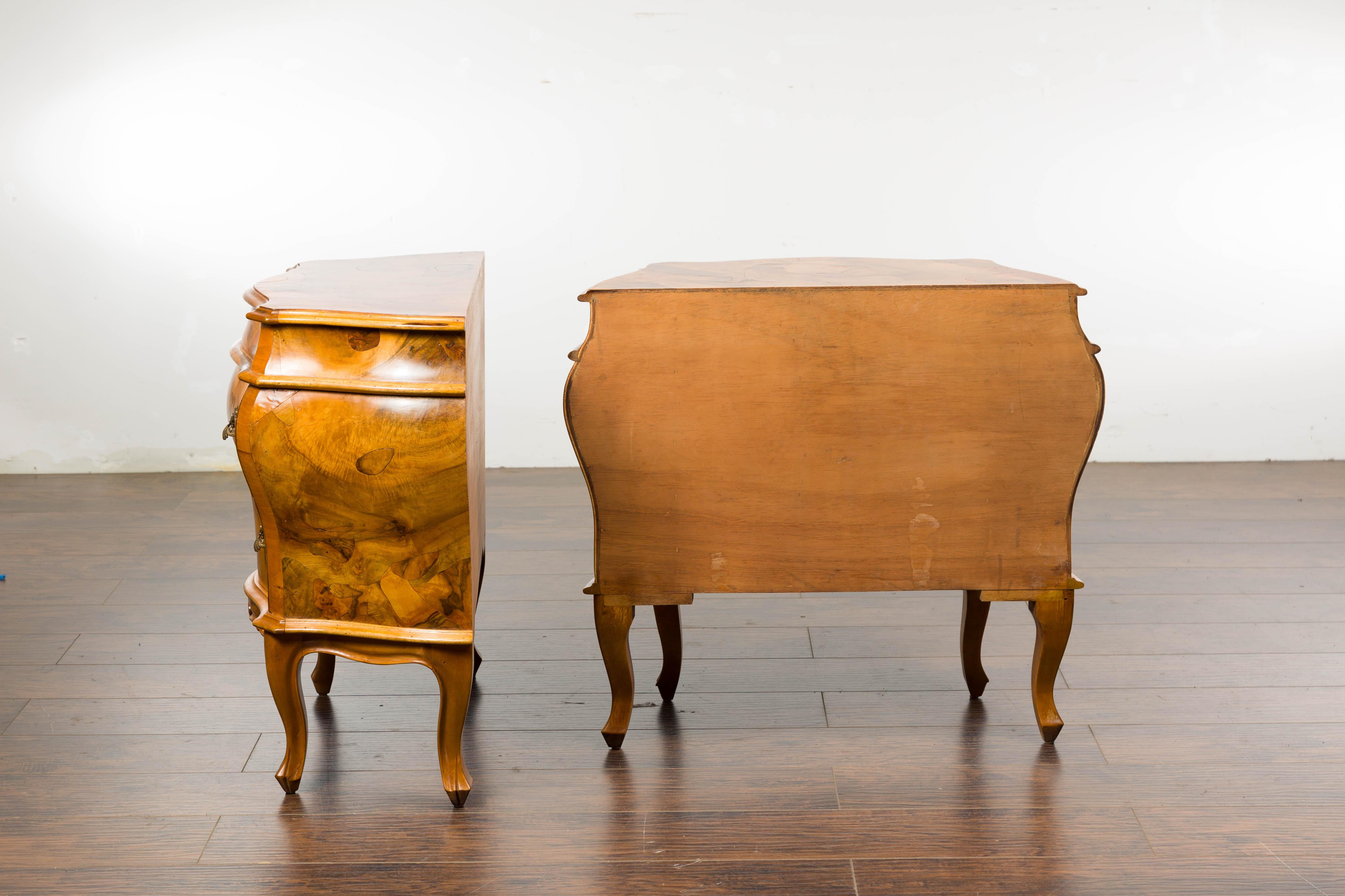 Pair of Midcentury Rococo Style Walnut Bombé Bedside Chests For Sale 10