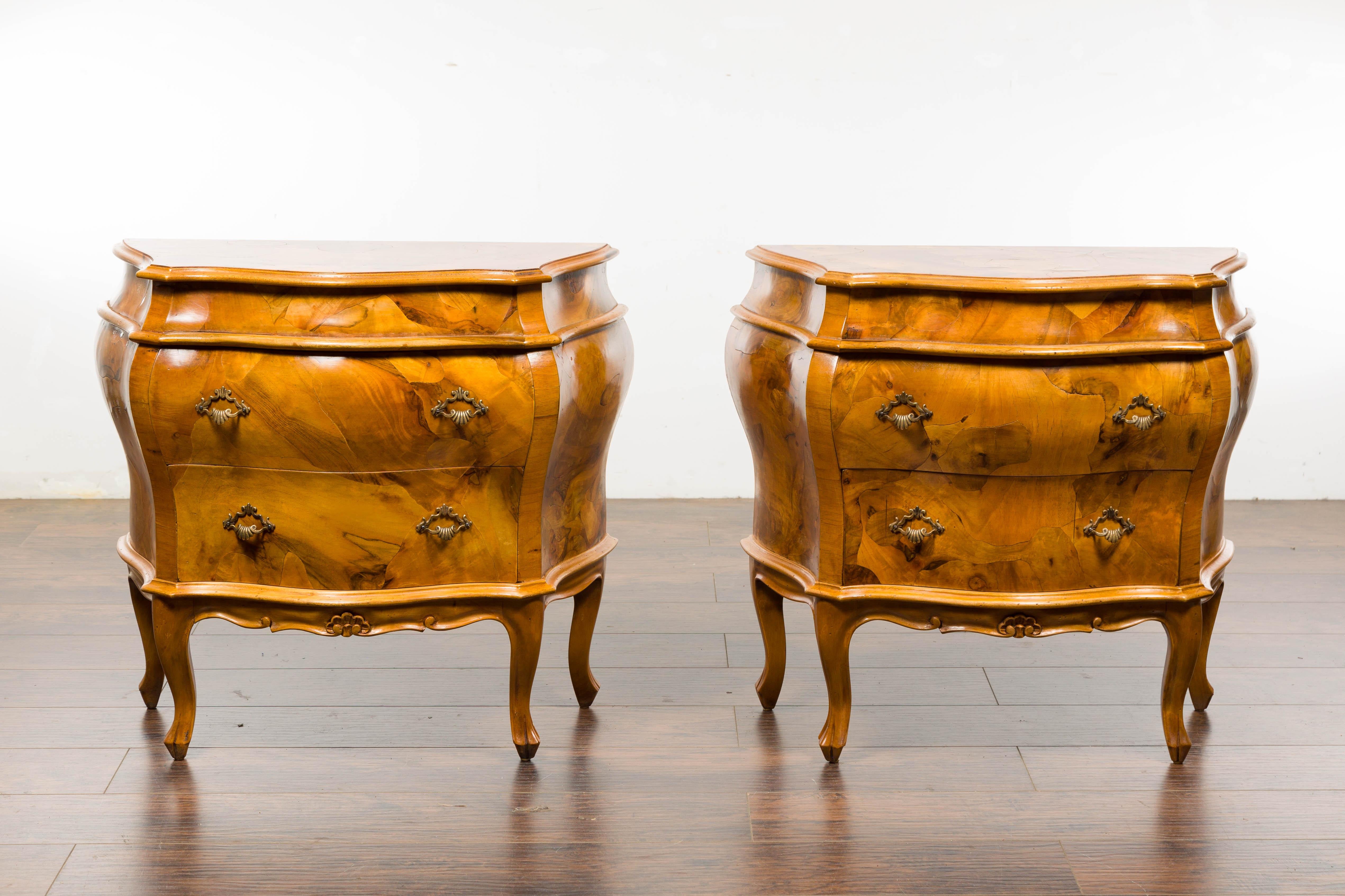 Carved Pair of Midcentury Rococo Style Walnut Bombé Bedside Chests For Sale