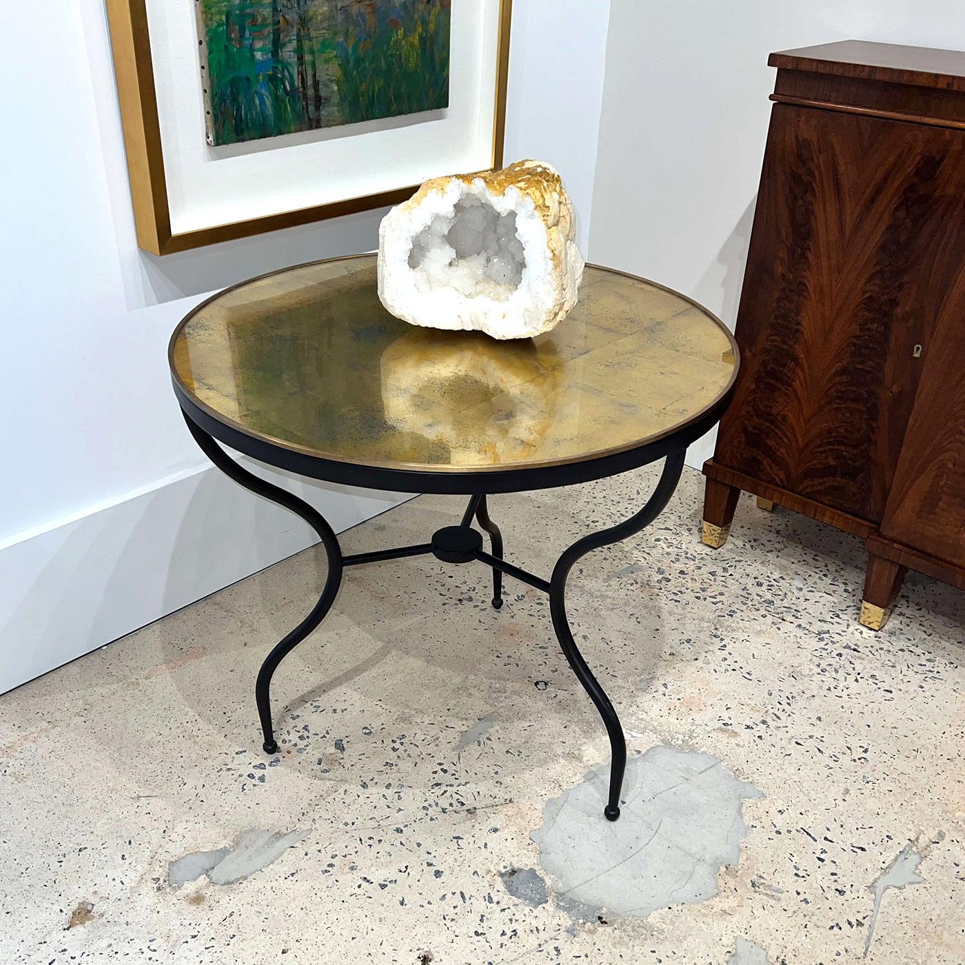 Paire de tables d'appoint rondes en églomisé du milieu du siècle dernier Neuf - En vente à Westwood, NJ