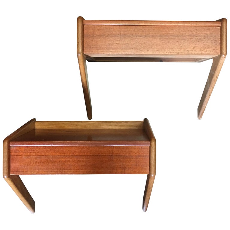 Pair Of Midcentury Scandinavian Modern Wall Mounted Bedside Tables Pair Of Midcentury Scandinavian Modern Wall Mounted Bedside Tables For