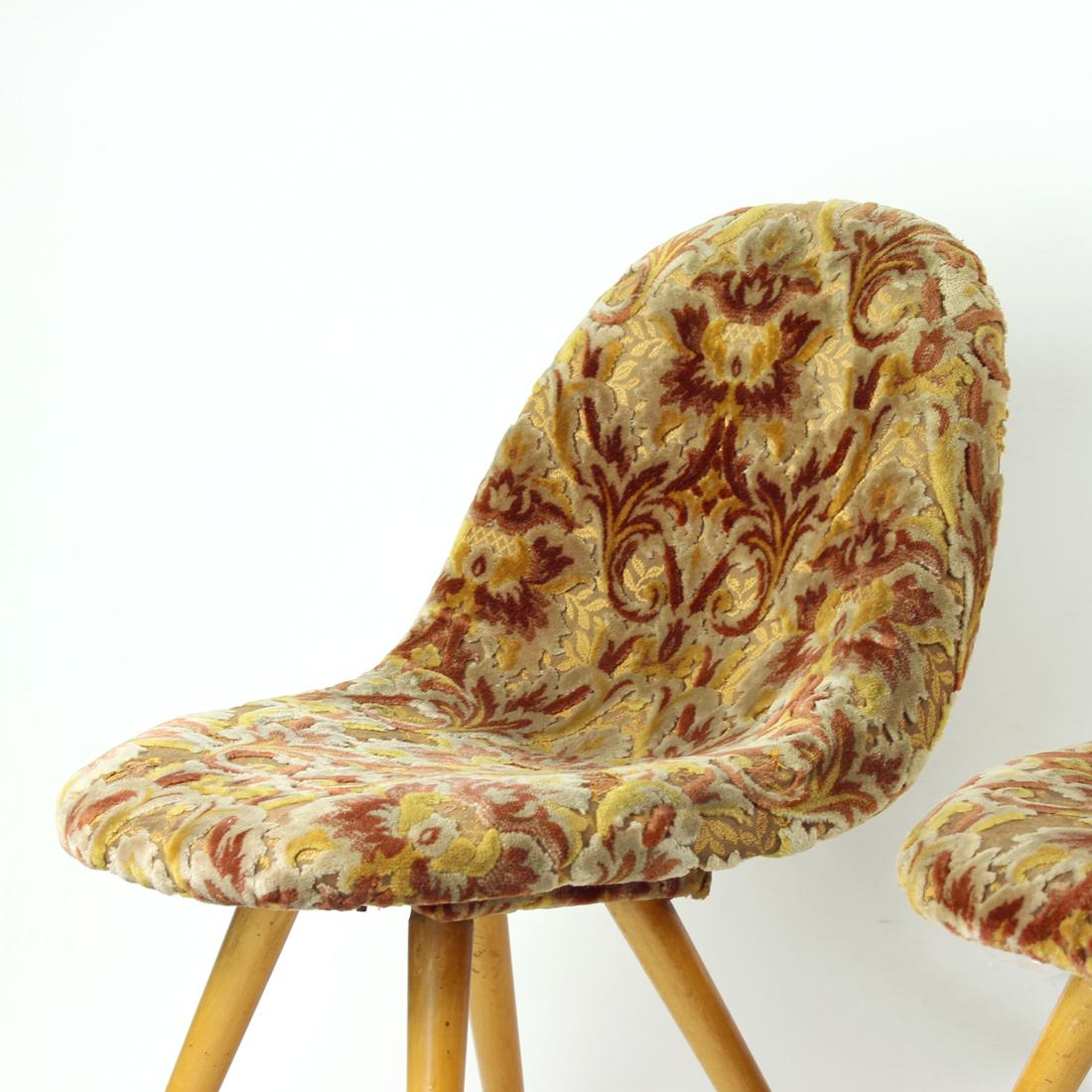 Tchèque Paire de chaises en coquillage mi-siècle par Miroslav Navratil, Tchécoslovaquie, années 1960 en vente