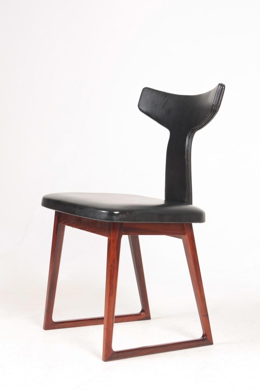 Palissandro Coppia di sedie laterali del Medioevo in palissandro di Sibast, design danese, anni '60 in vendita
