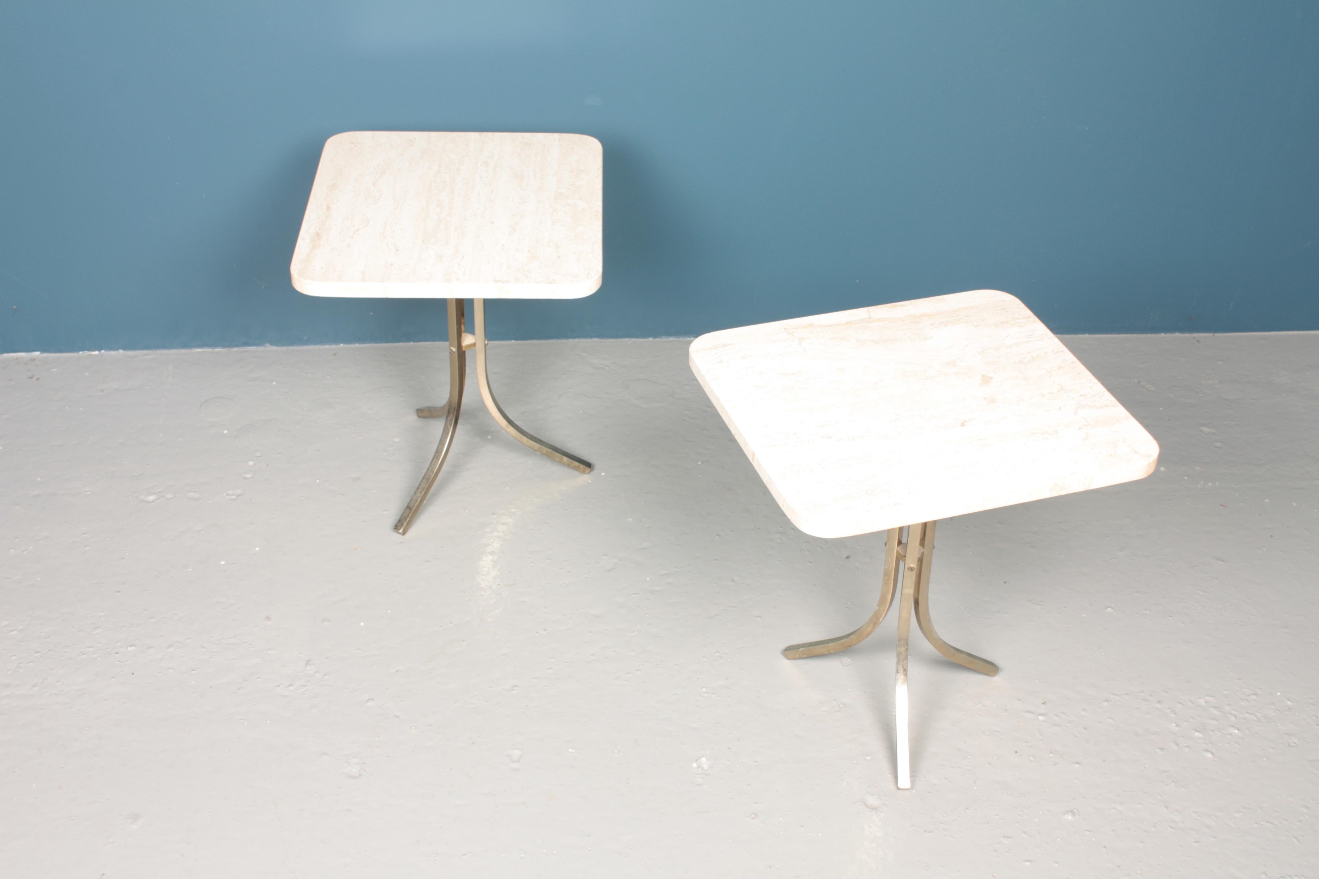 Mid-20th Century Pair of Midcentury Side Tables in Brass and Travertine, 1960s For Sale