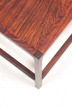 Paire de tables d'appoint du milieu du siècle en palissandre Conçu par Aksel Kjærsgaard, années 1960