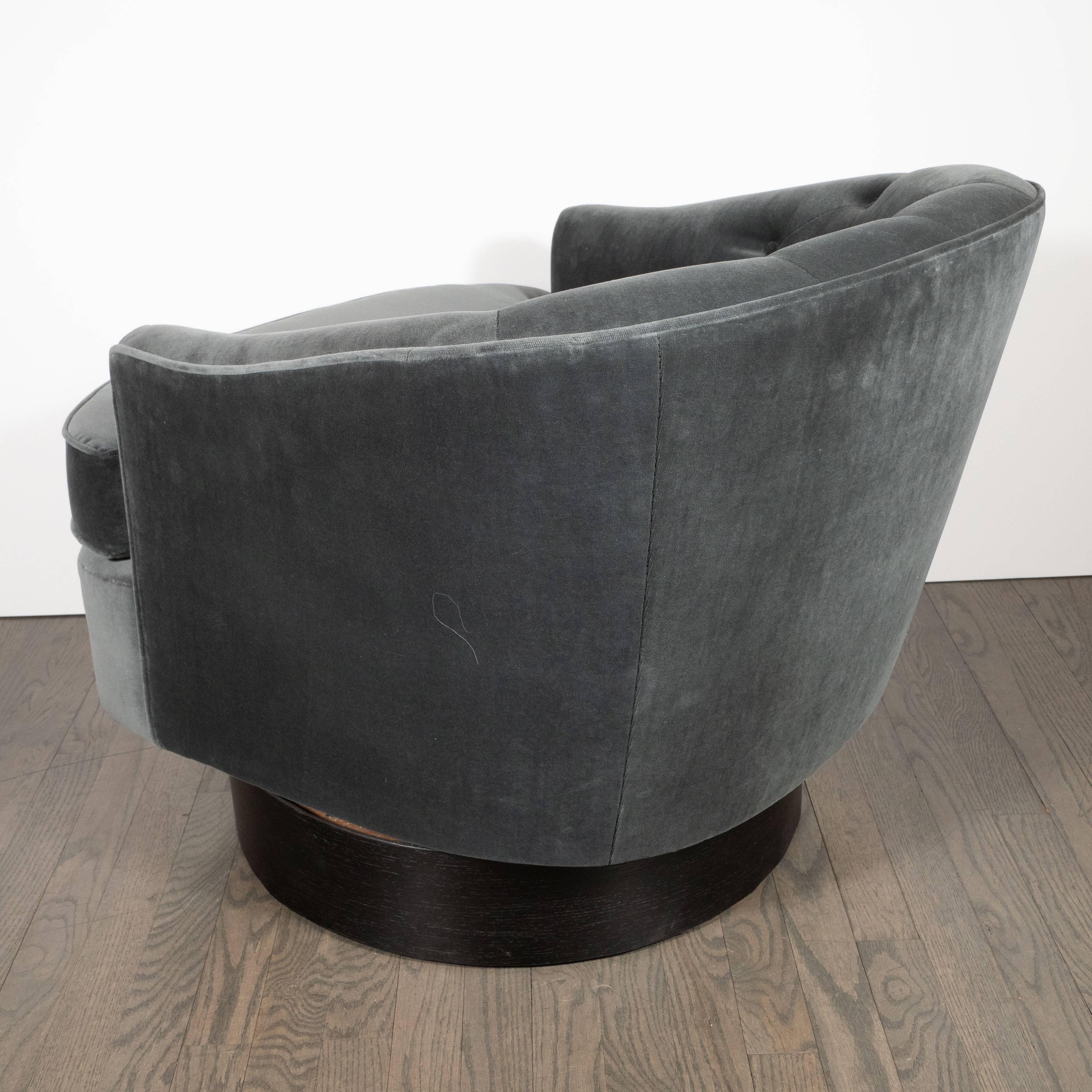 Pair of Midcentury Smoked Gray Velvet Button Back Swivel Chairs by Ward Bennett In Excellent Condition In New York, NY