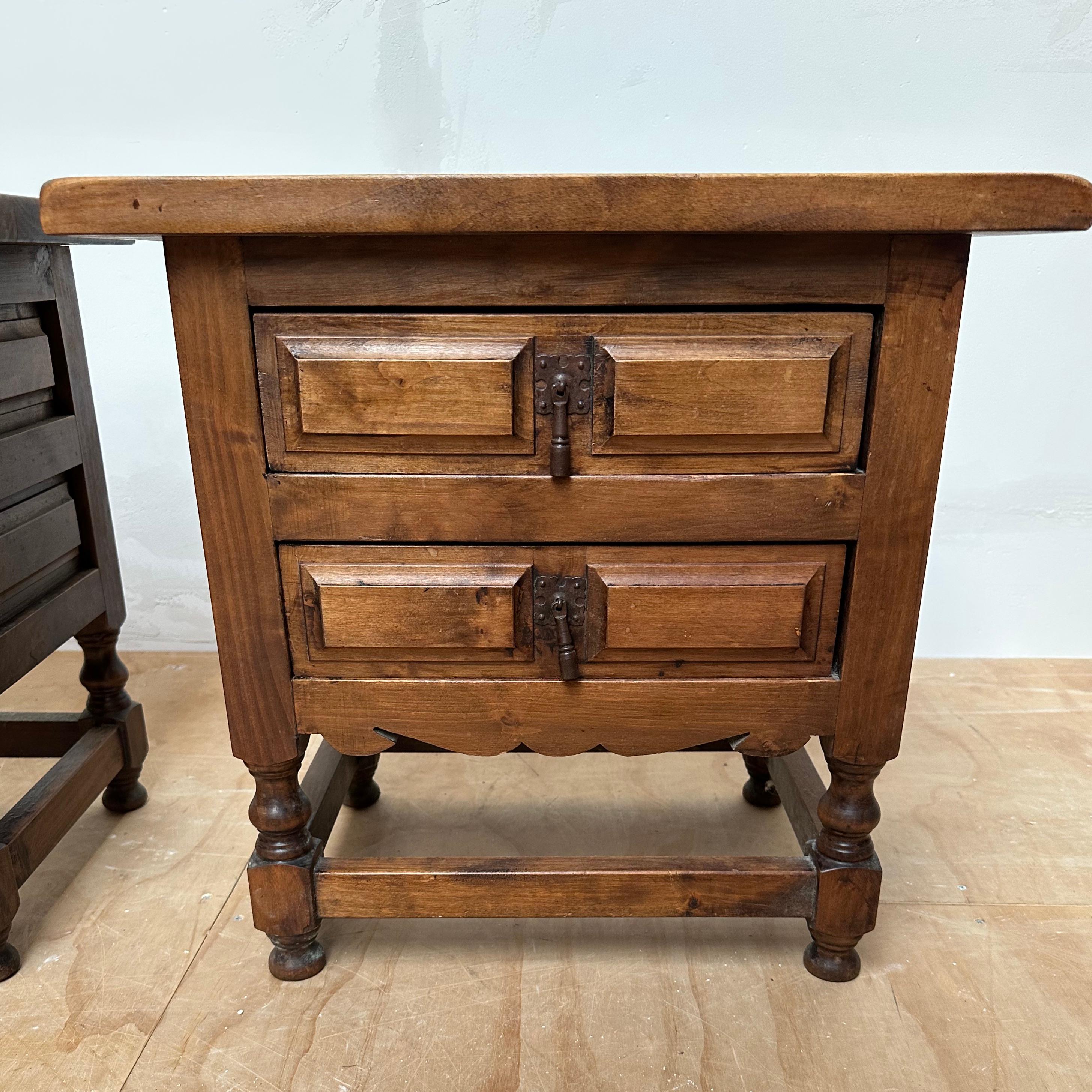 Pair of Midcentury Spanish Hacienda Style Two-Drawers Bedside Tables Nightstands In Good Condition For Sale In Lisse, NL