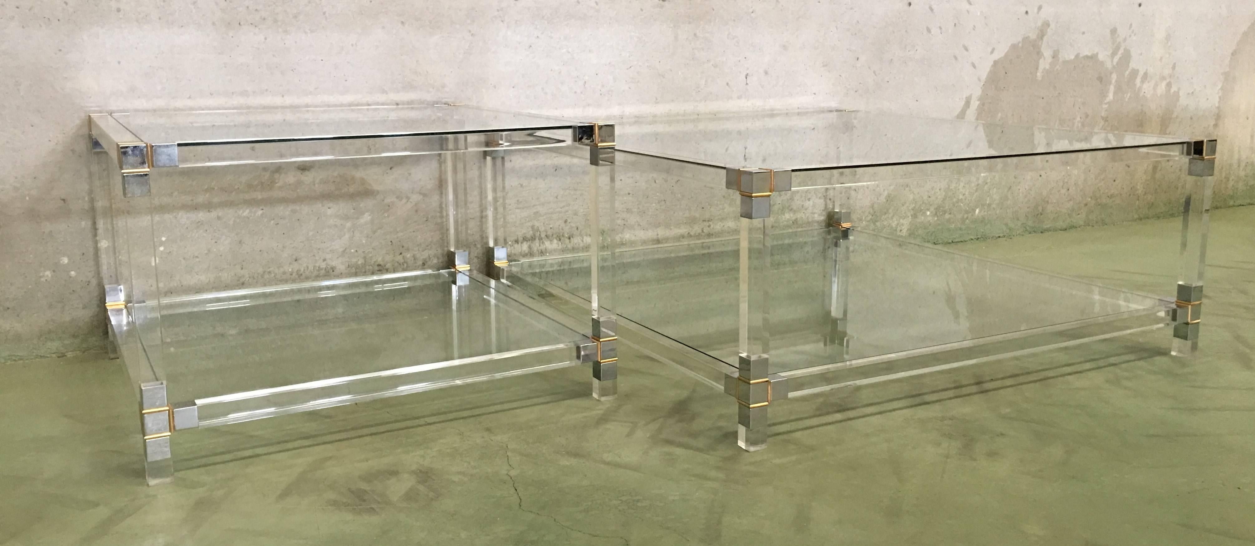 Mid-Century Modern Pair of Midcentury Square Lucite Coffee Tables with Chromed Metal Details For Sale