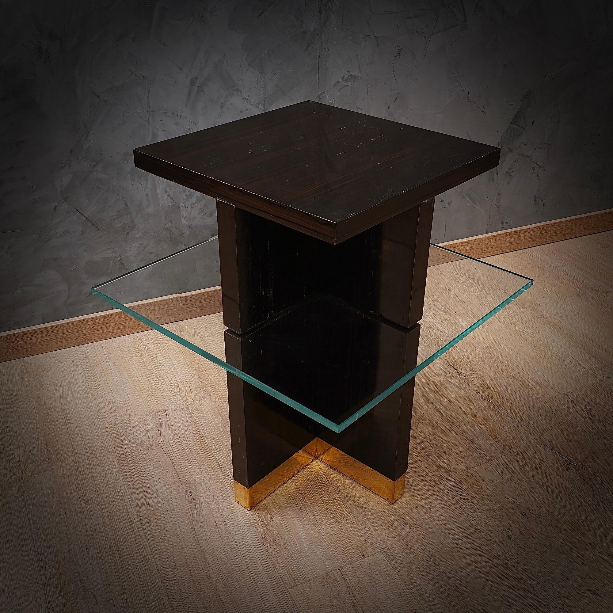 Midcentury Square Walnut Brass and Glass Italian Side Tables, 1950 In Good Condition For Sale In Rome, IT