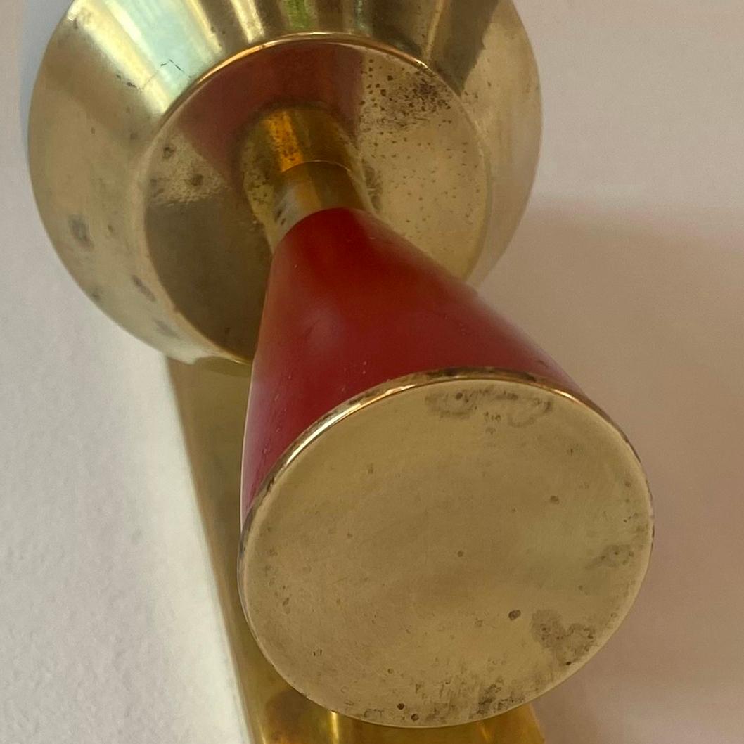 Pareja de candelabros de estilo Stilnovo de mediados de siglo, Italia Años 60 Italiano en venta