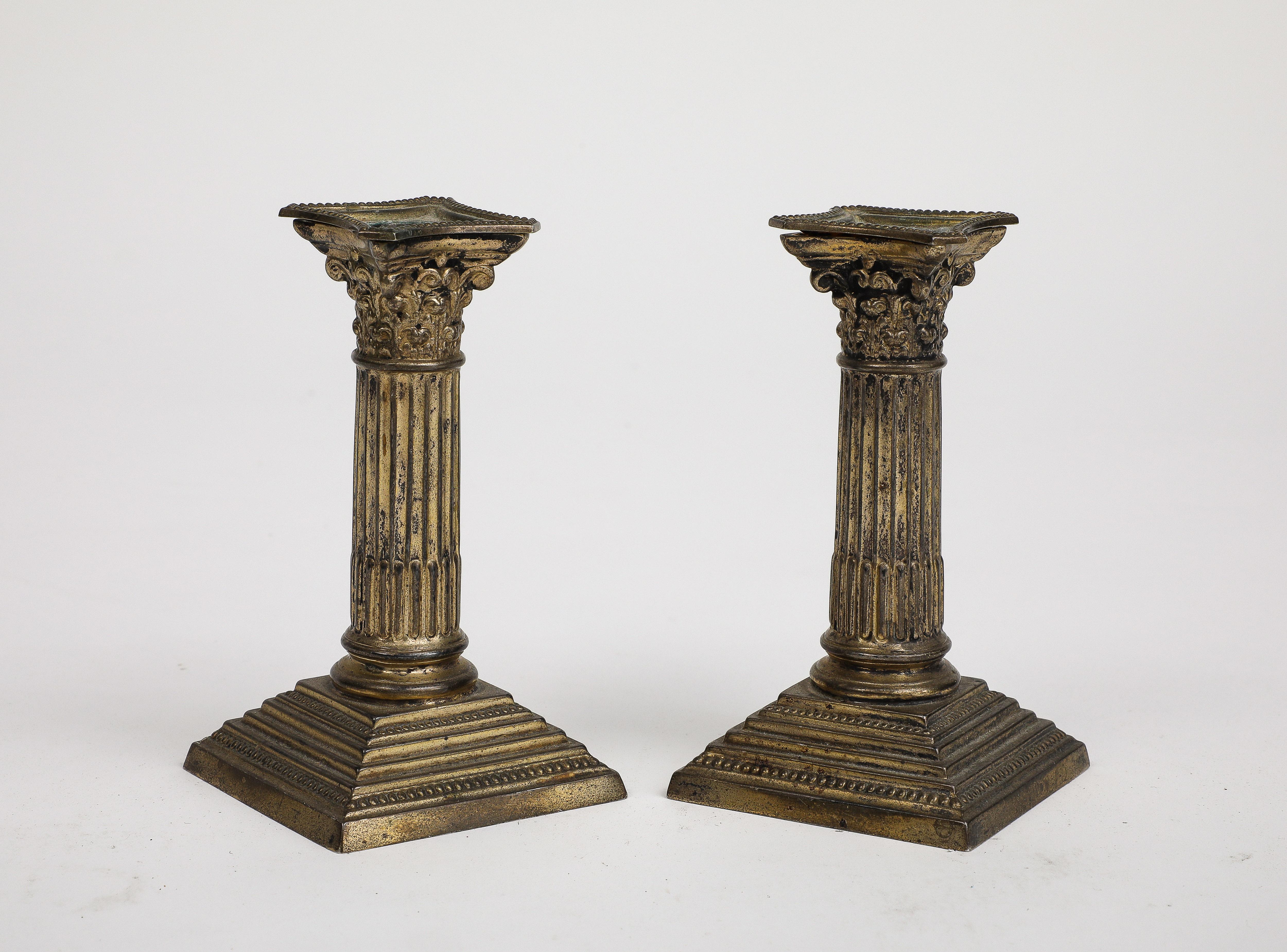Pair of Midcentury Stone and Brass Column Candlesticks, circa 1950 In Good Condition For Sale In Chicago, IL