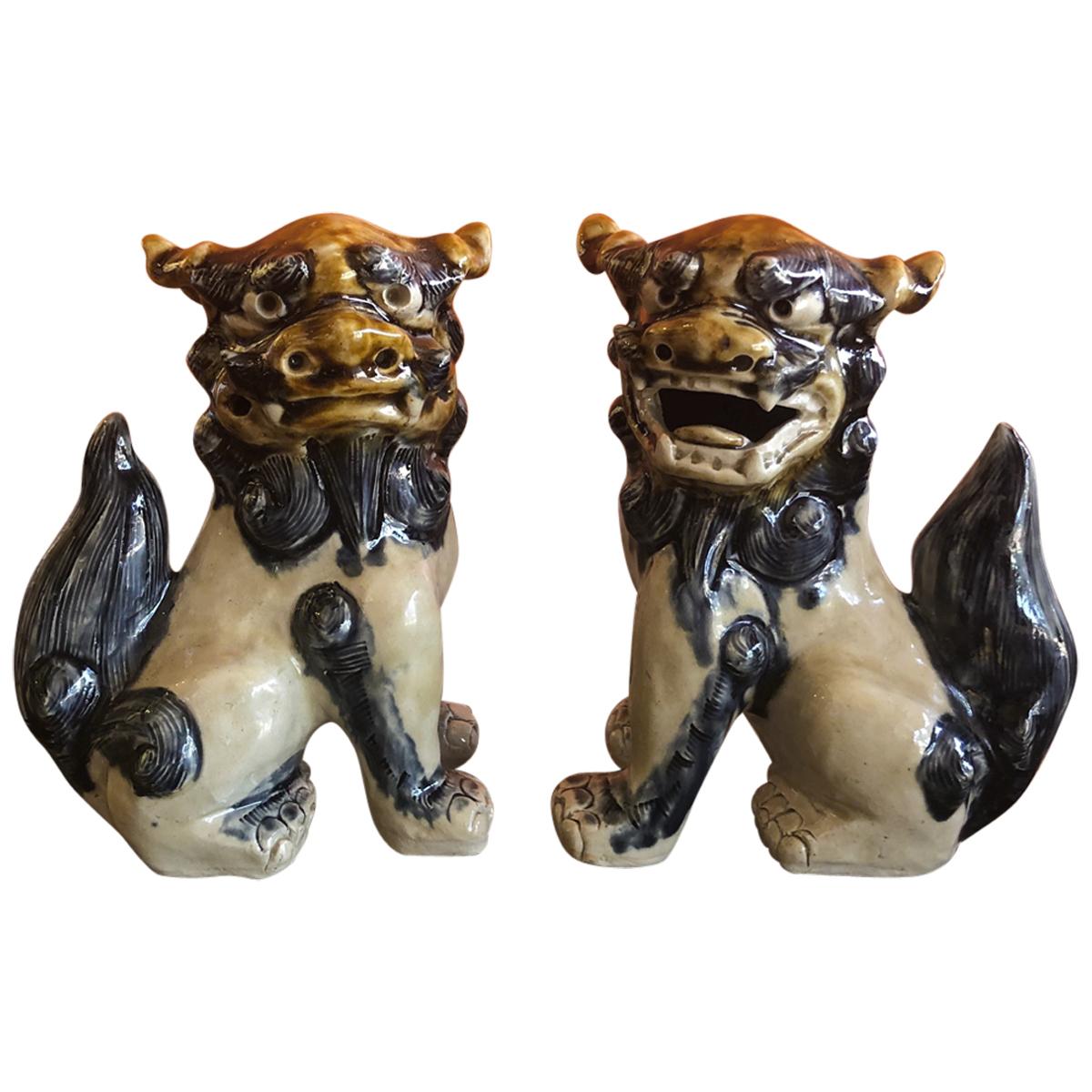 Pair of Midcentury Stoneware Foo Dogs / Bookends For Sale