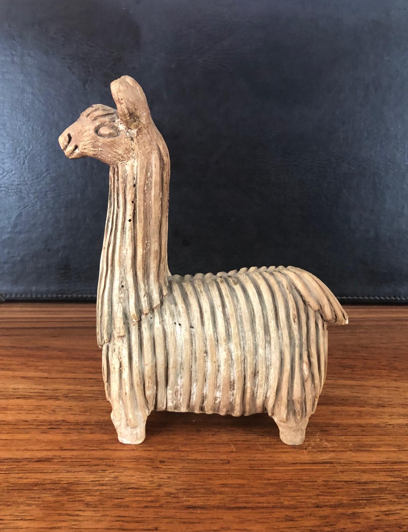 American Pair of Midcentury Stoneware Llamas by Fabbri Art Company