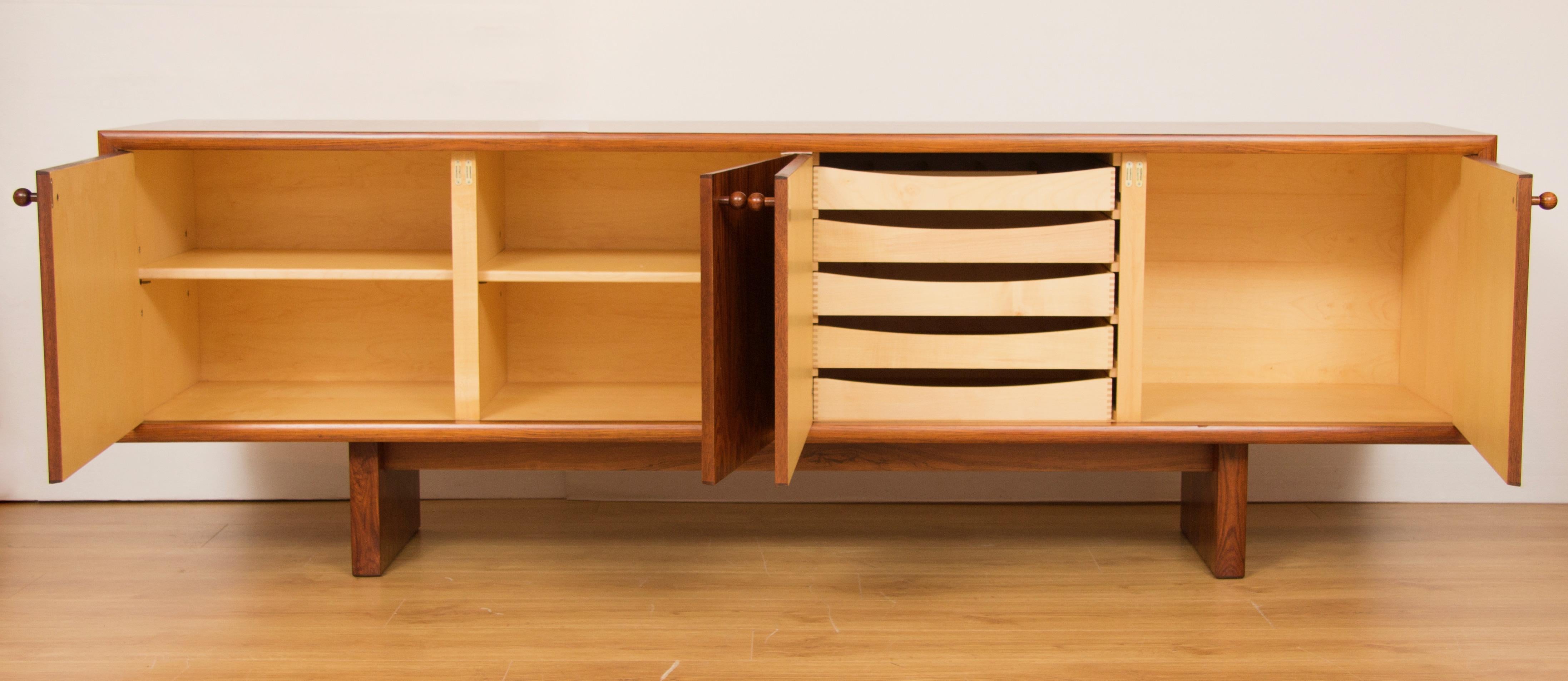 Mid-Century Modern Pair of Midcentury Stunning Rosewood Sideboards by Gordon Russell For Sale