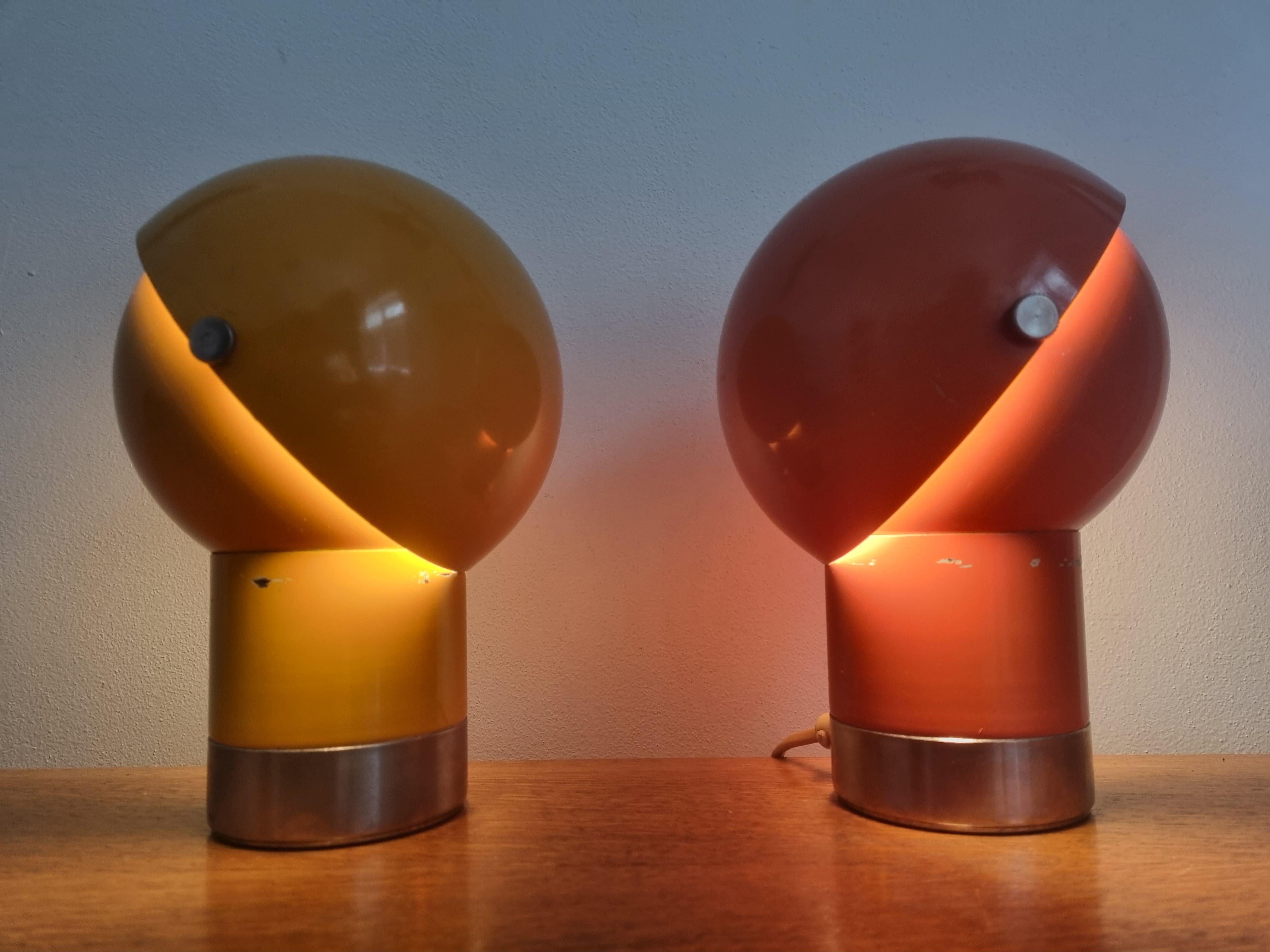 Pair of Midcentury Table Lamps Astronaut, Space Age, 1970s 4