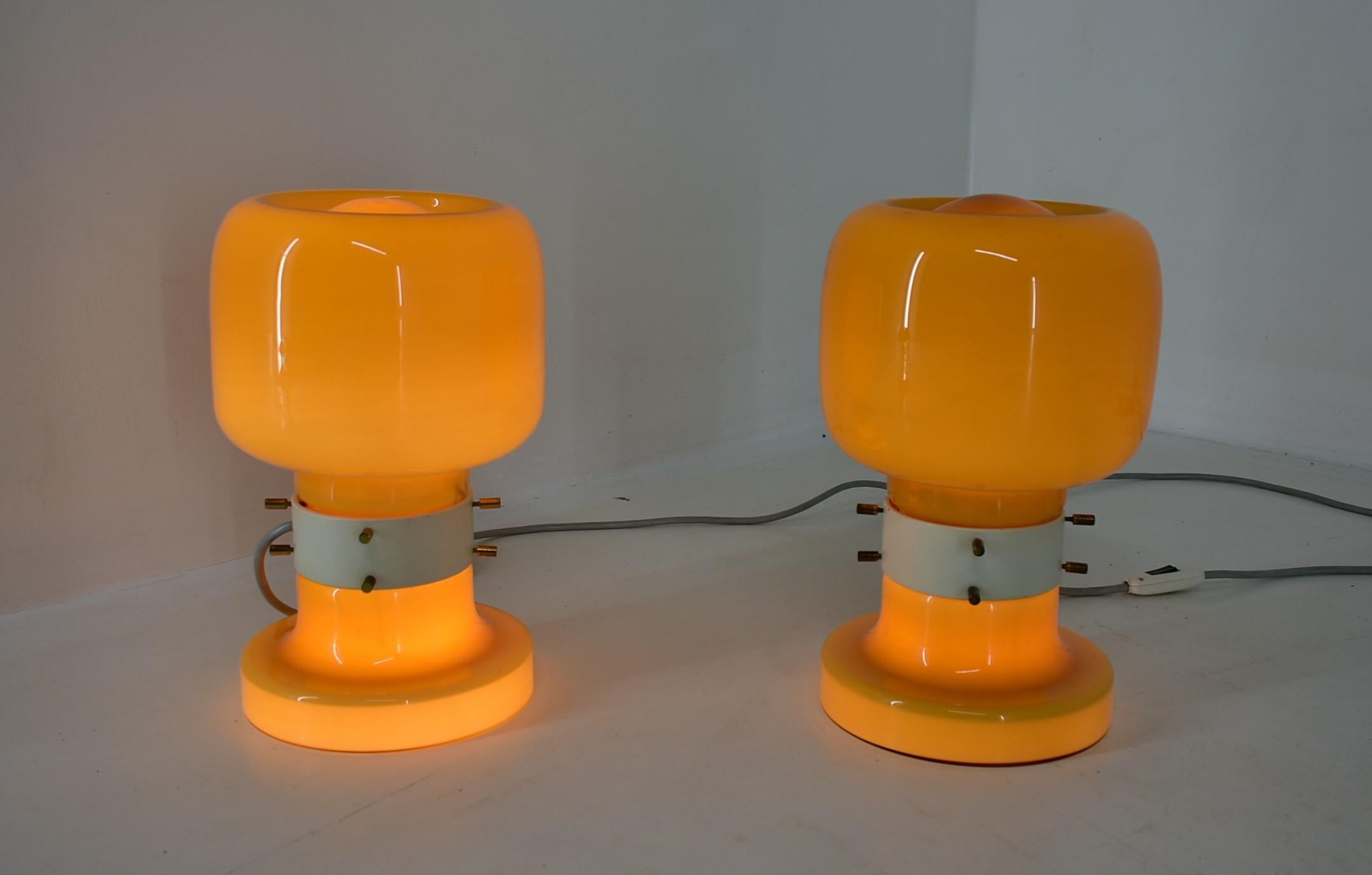 Pair of Midcentury Table Lamps by Zbyněk Hřivnáč, Equipment Hotel Praha, 1960s For Sale 7