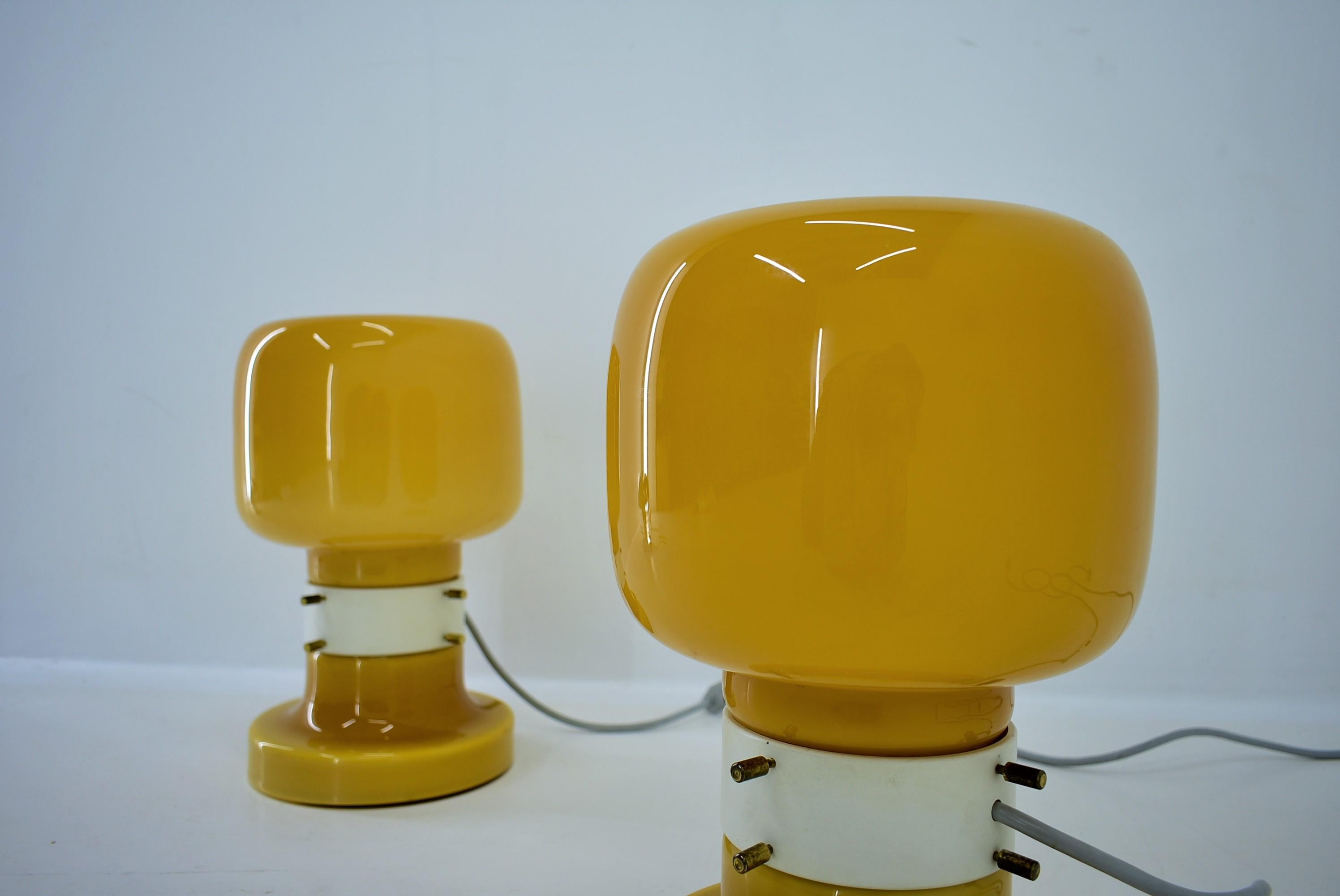 Pair of Midcentury Table Lamps by Zbyněk Hřivnáč, Equipment Hotel Praha, 1960s For Sale 3