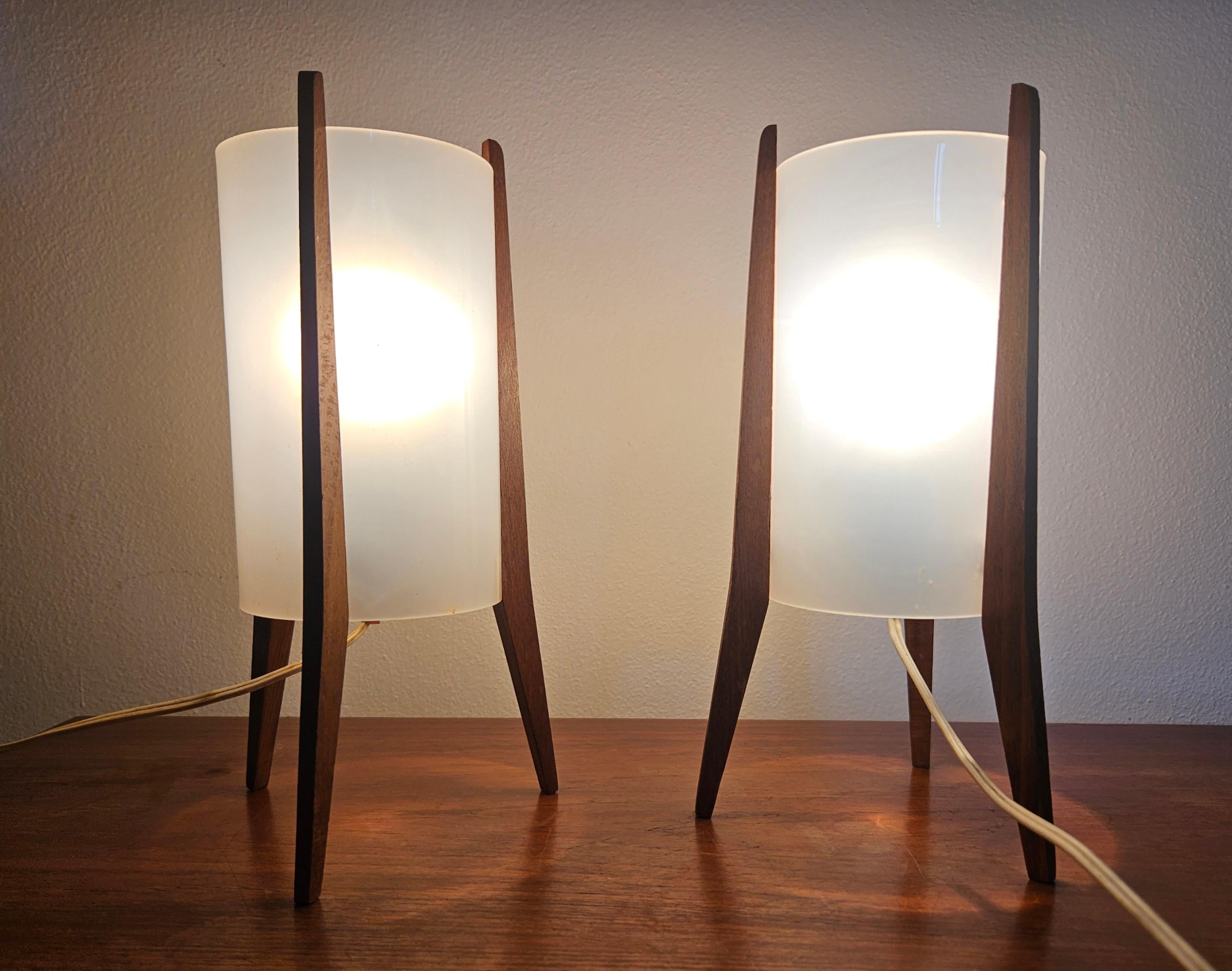 Pair of Midcentury Table Lamps Pokrok Zilina, Tripod, Rocket, 1970s For Sale 5