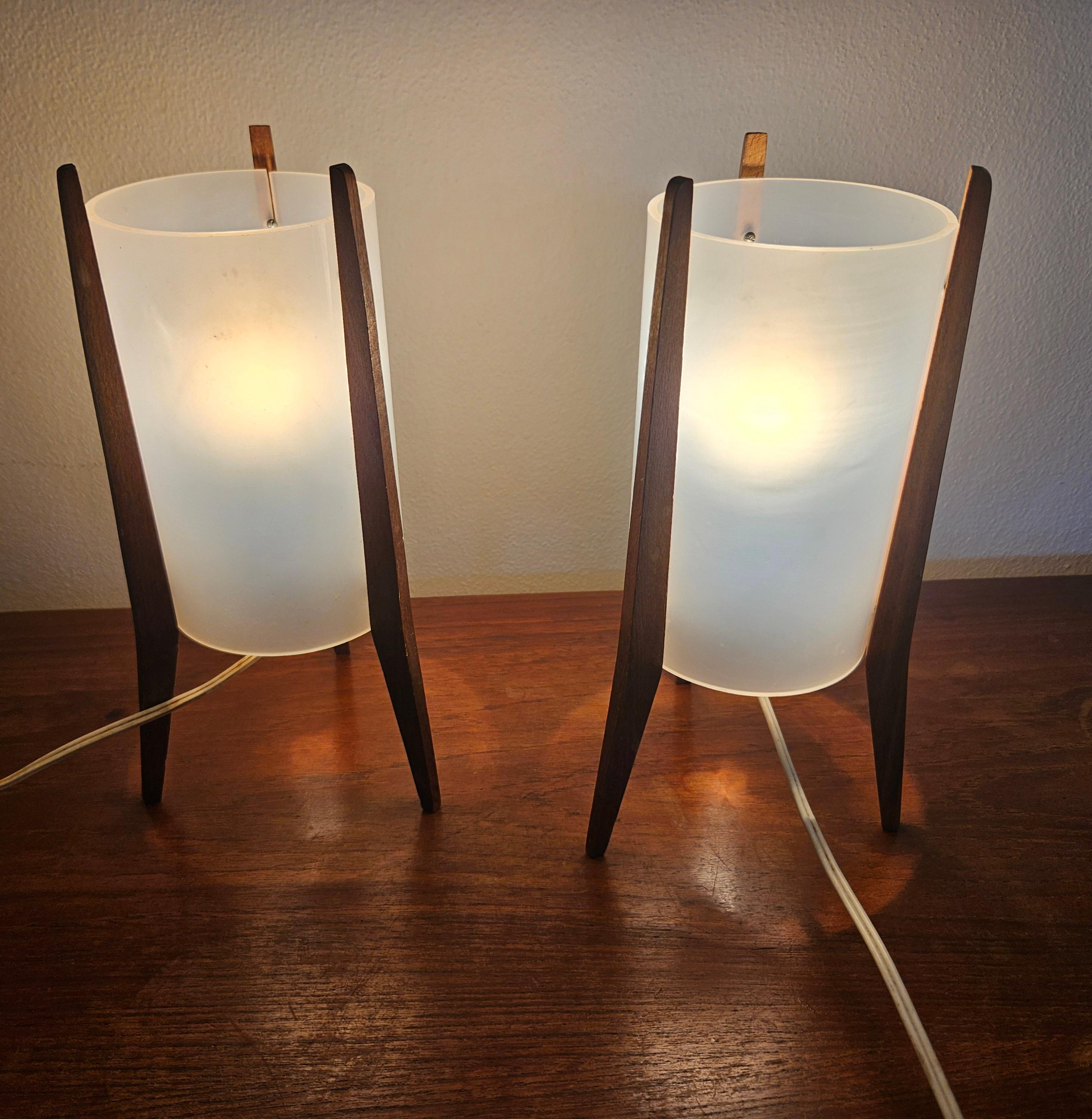 Pair of Midcentury Table Lamps Pokrok Zilina, Tripod, Rocket, 1970s For Sale 13