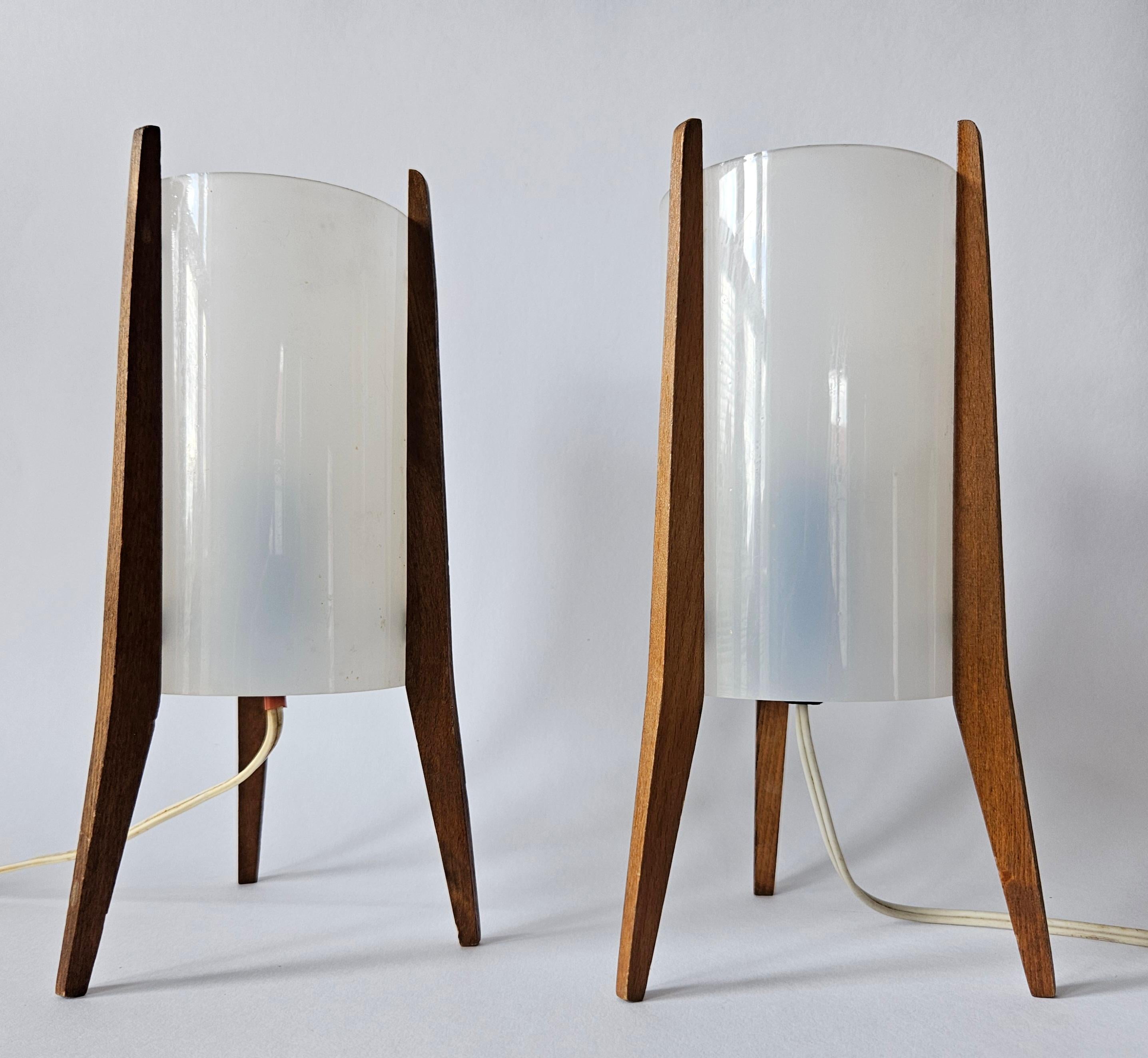 Pair of Midcentury Table Lamps Pokrok Zilina, Tripod, Rocket, 1970s For Sale 2