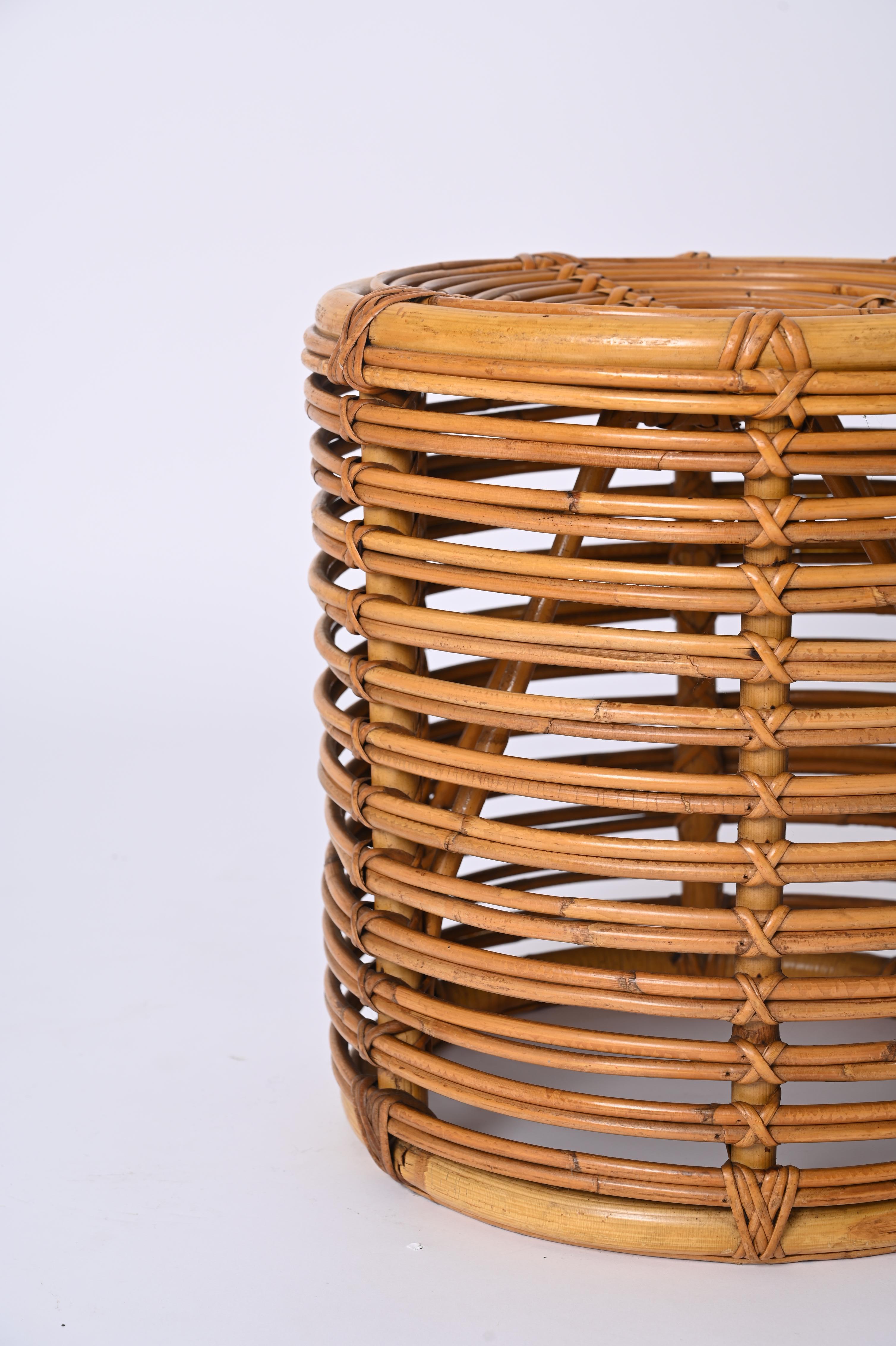 Pair of Midcentury Tito Agnoli Rattan and Bamboo Italian Pouf Stools Italy 1960s In Good Condition In Roma, IT