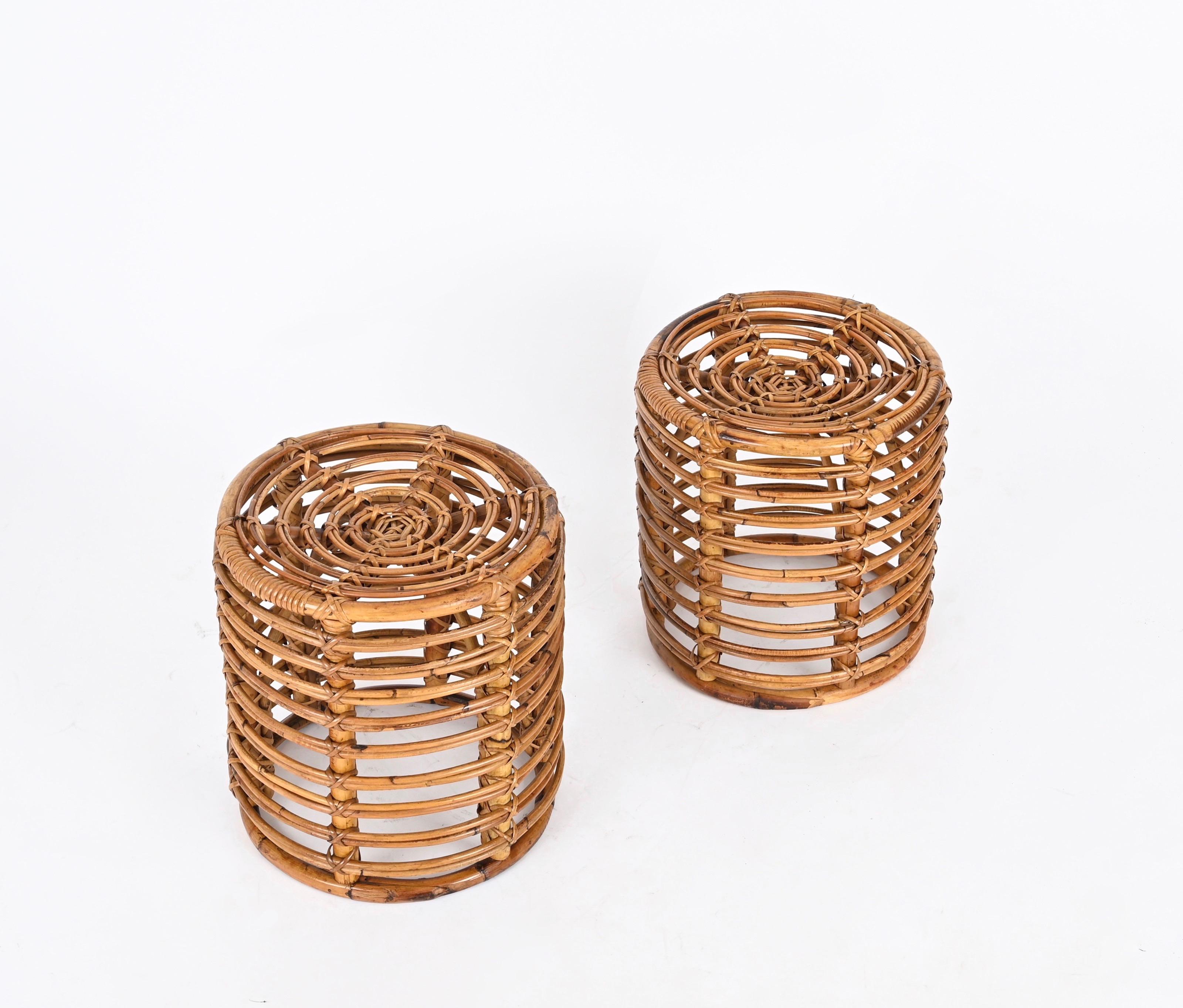 Pair of Midcentury Tito Agnoli Rattan and Bamboo Italian Pouf Stools Italy 1960s In Good Condition In Roma, IT