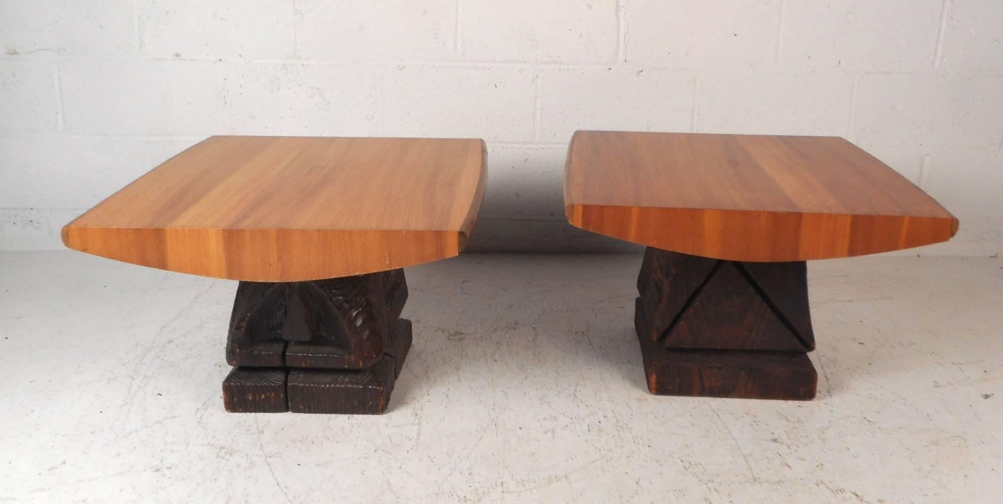 Mid-Century Modern Pair of Midcentury TOTEM End Tables by Witco
