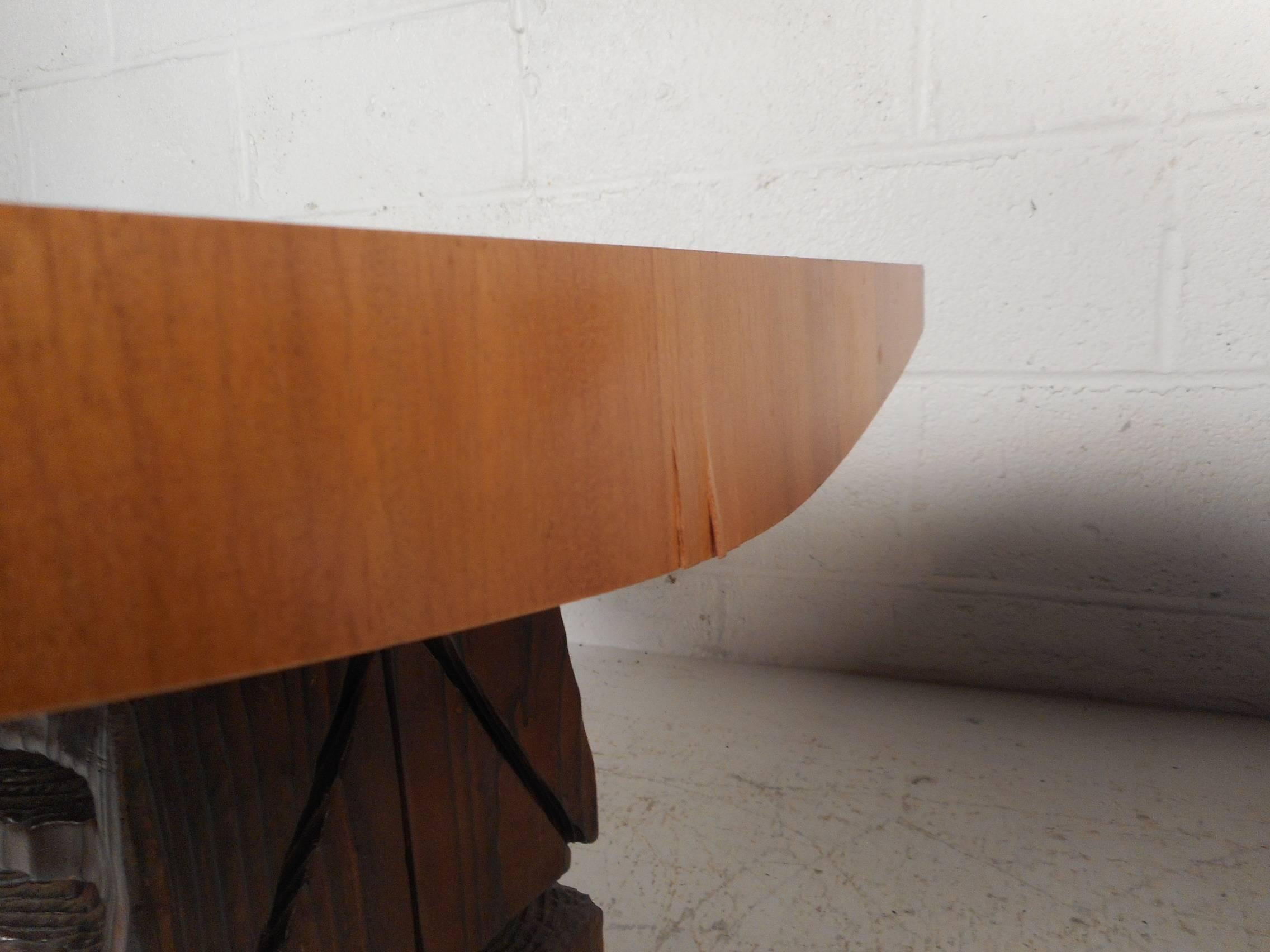 Pair of Midcentury TOTEM End Tables by Witco 2