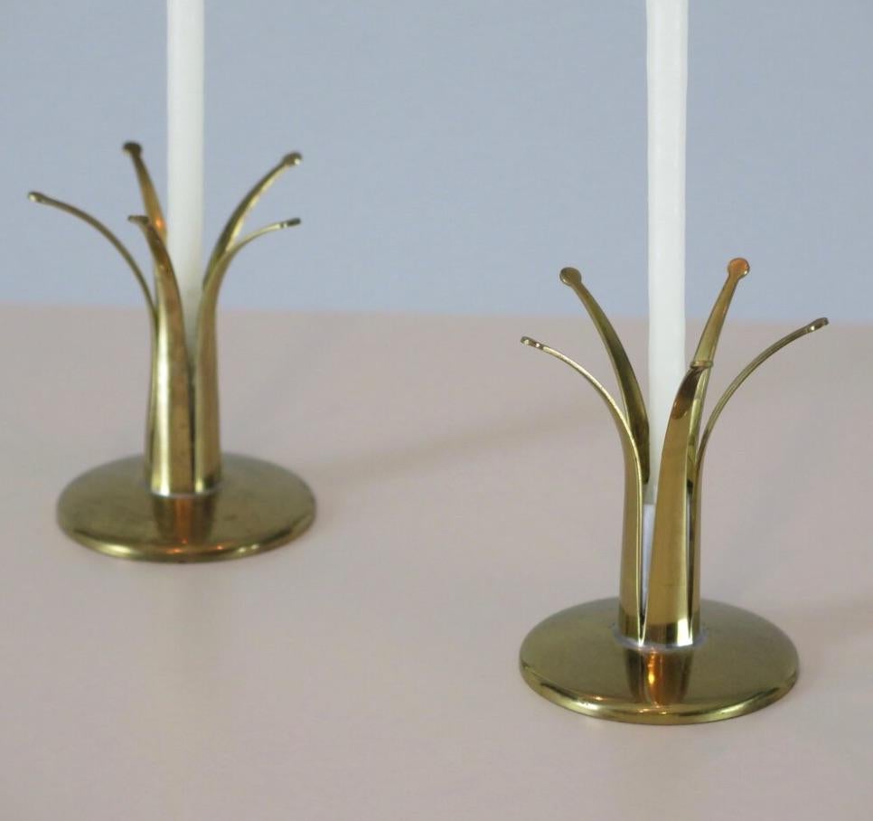 Pair of Midcentury Tulip Candleholders For Sale 1