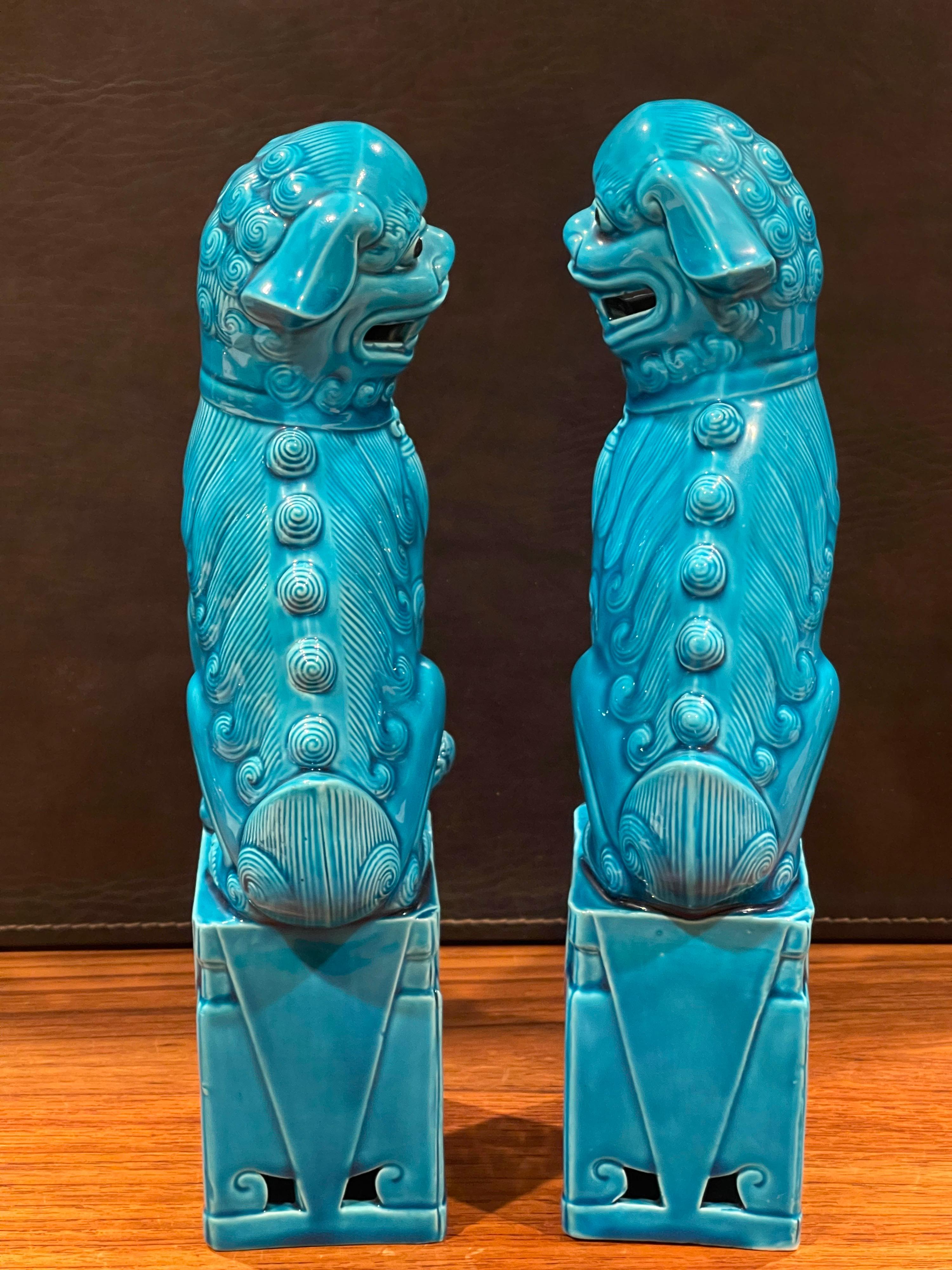 20th Century Pair of Midcentury Turquoise Blue Ceramic Foo Dog Sculptures