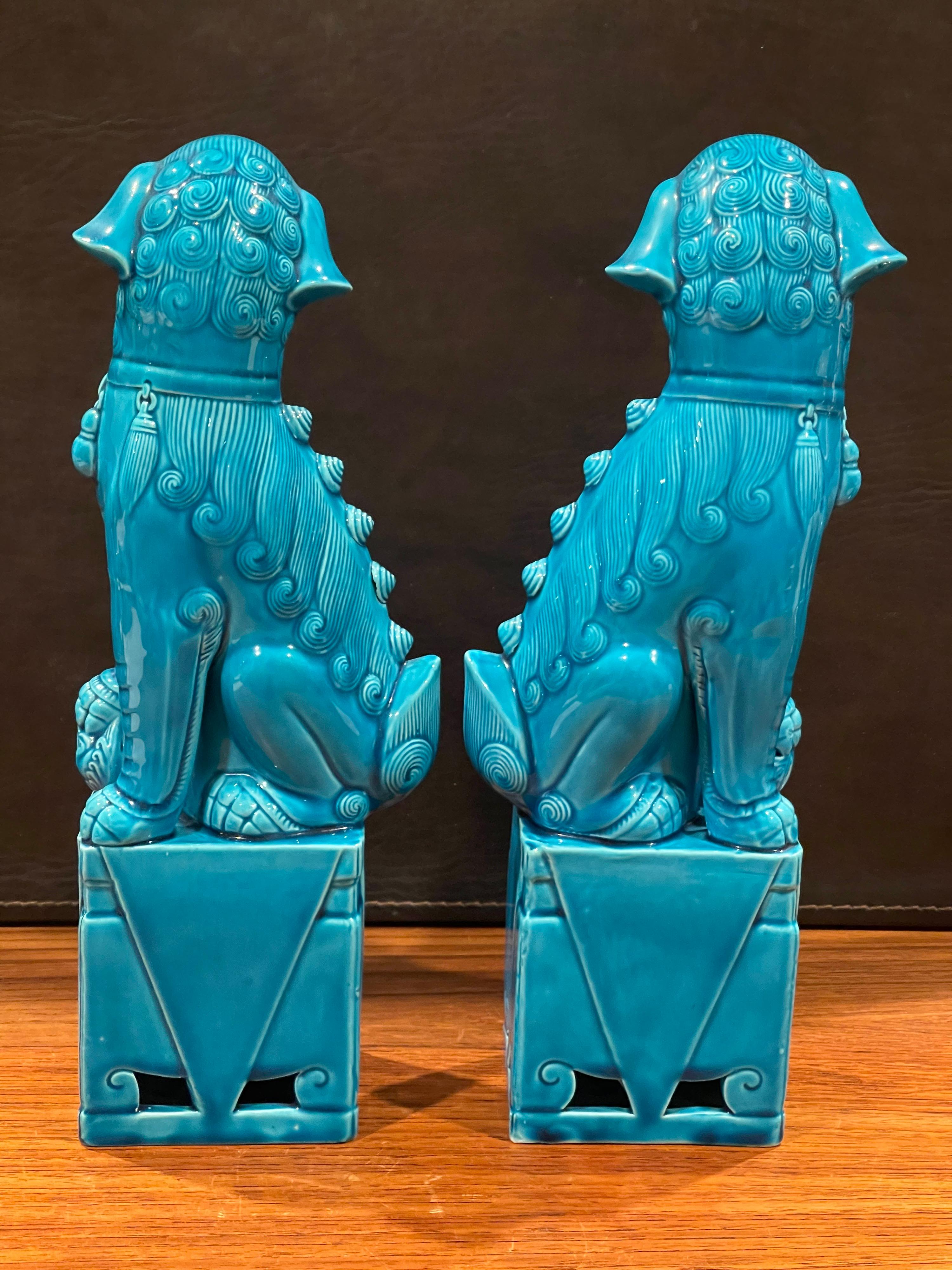 Hand-Crafted Pair of Midcentury Turquoise Blue Ceramic Foo Dog Sculptures