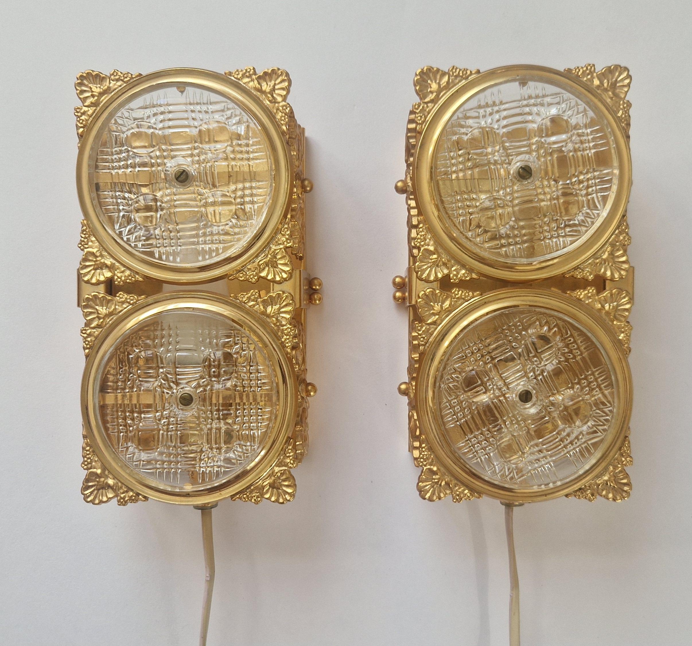 Paire de lampes murales très rares du milieu du siècle M. P. R., Suède, années 1960 en vente 13