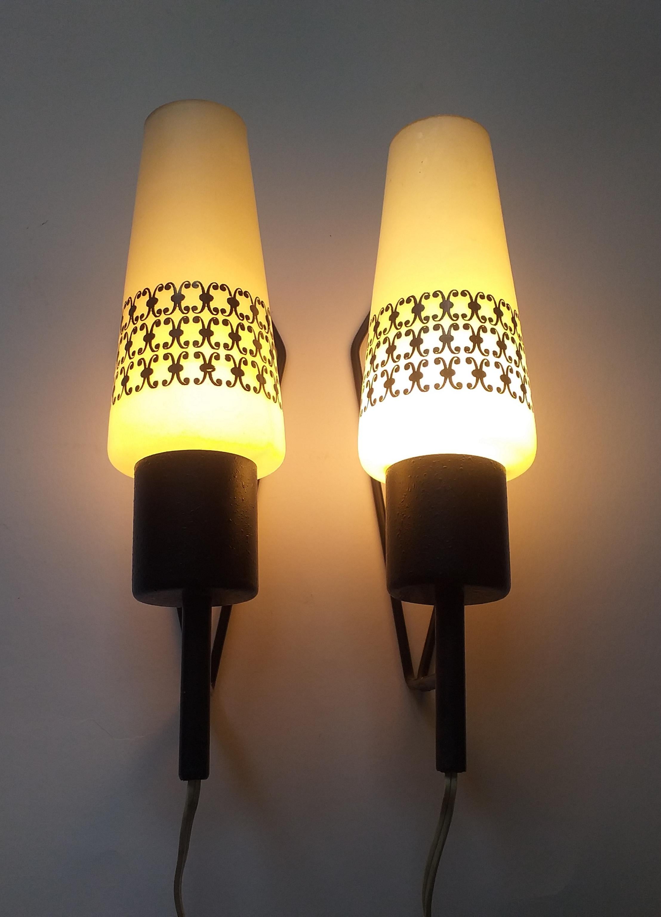 Pair of Midcentury Wall Lamps, 1960s In Good Condition For Sale In Praha, CZ