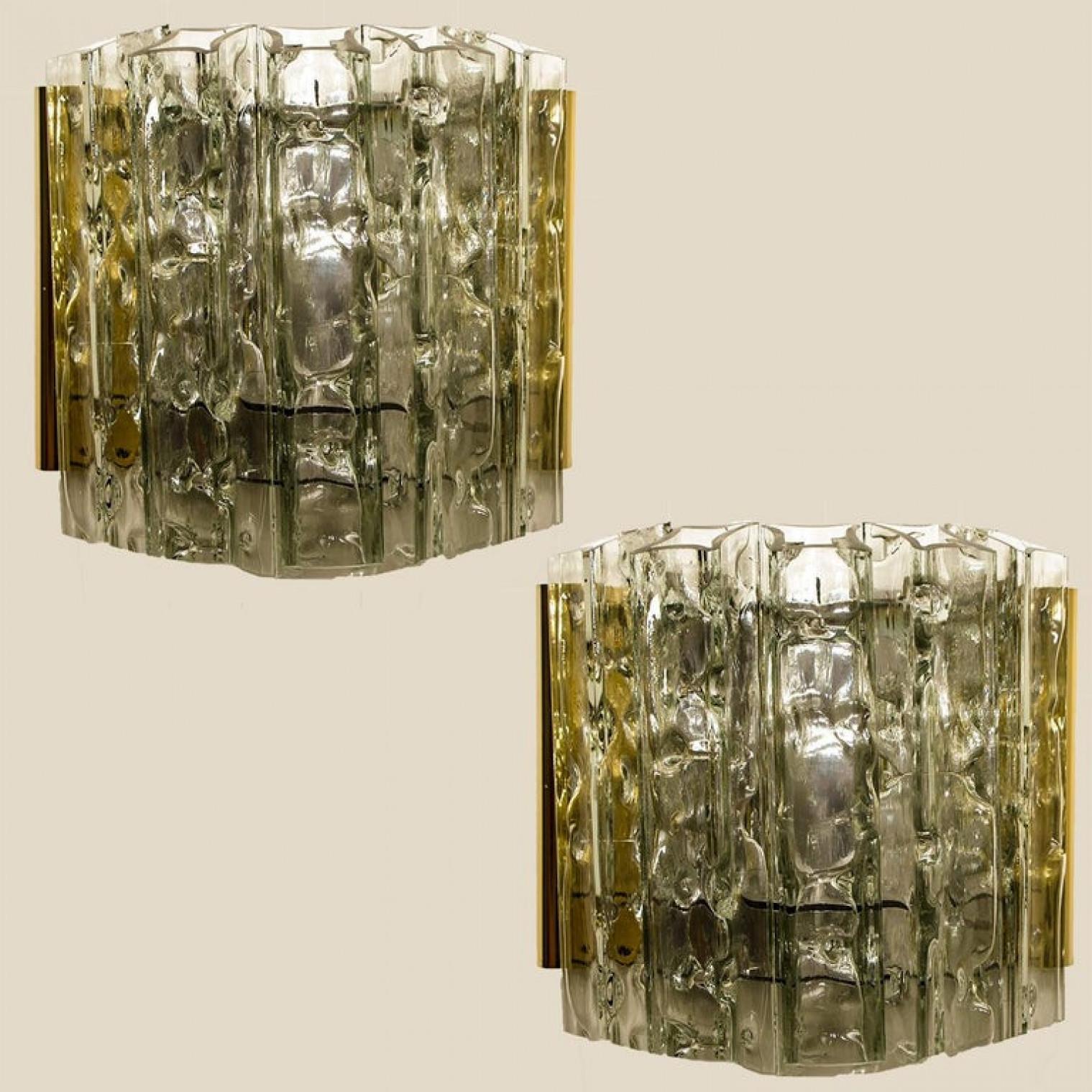 Pair of Midcentury Wall Lamps in Brass and Glass, 1970s For Sale 7