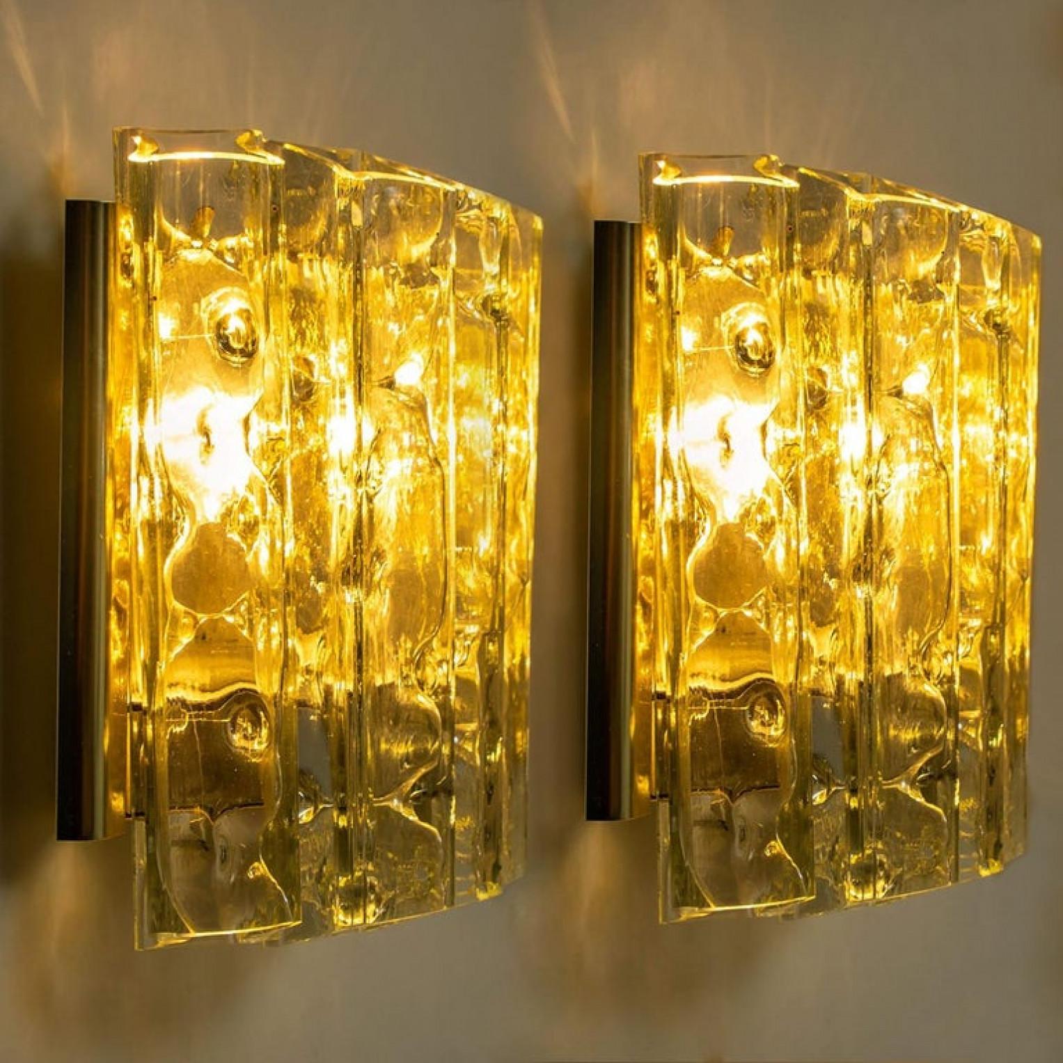 Other Pair of Midcentury Wall Lamps in Brass and Glass, 1970s For Sale