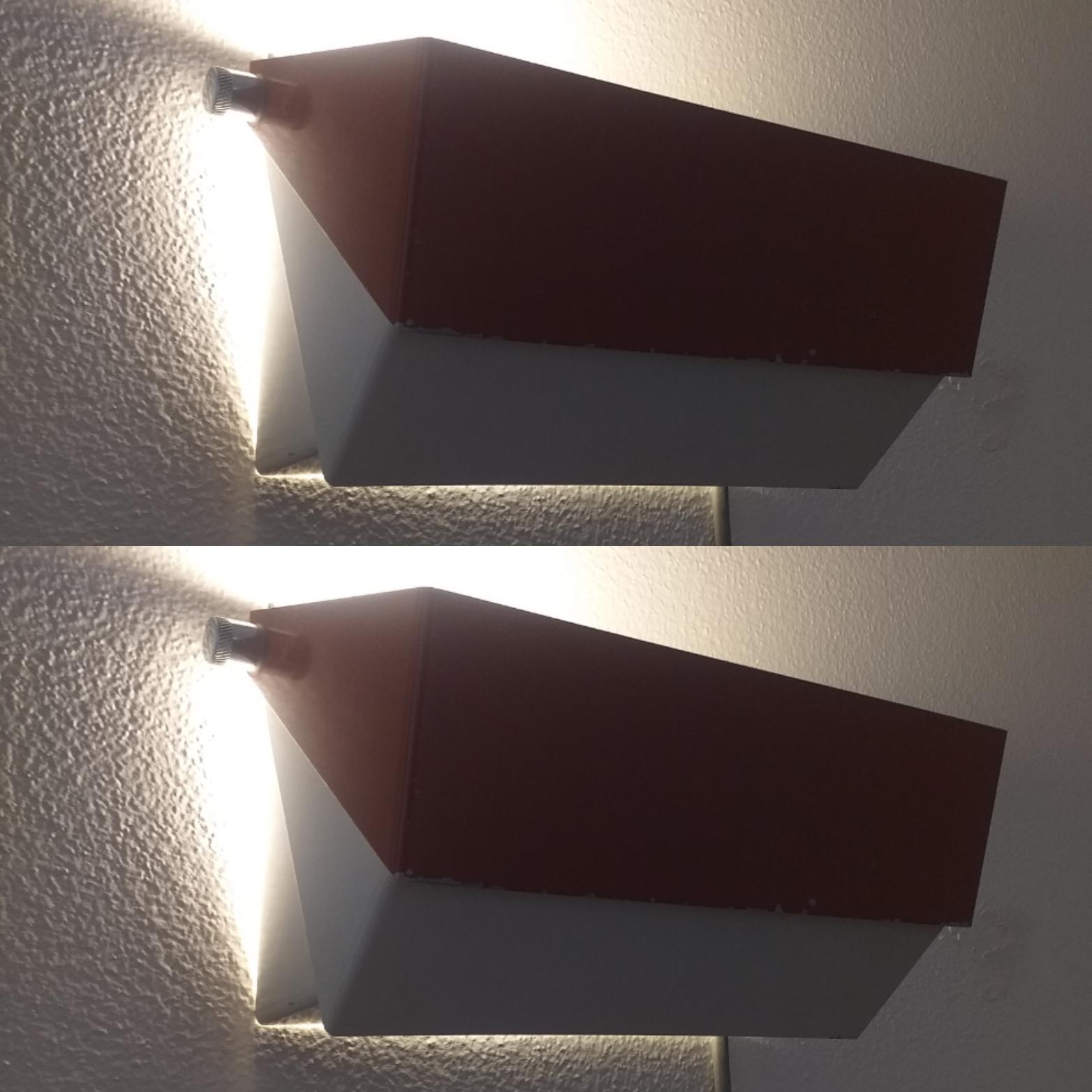 Ein Paar Mid-Century-Wandleuchten Napako, 1970er Jahre im Angebot 4