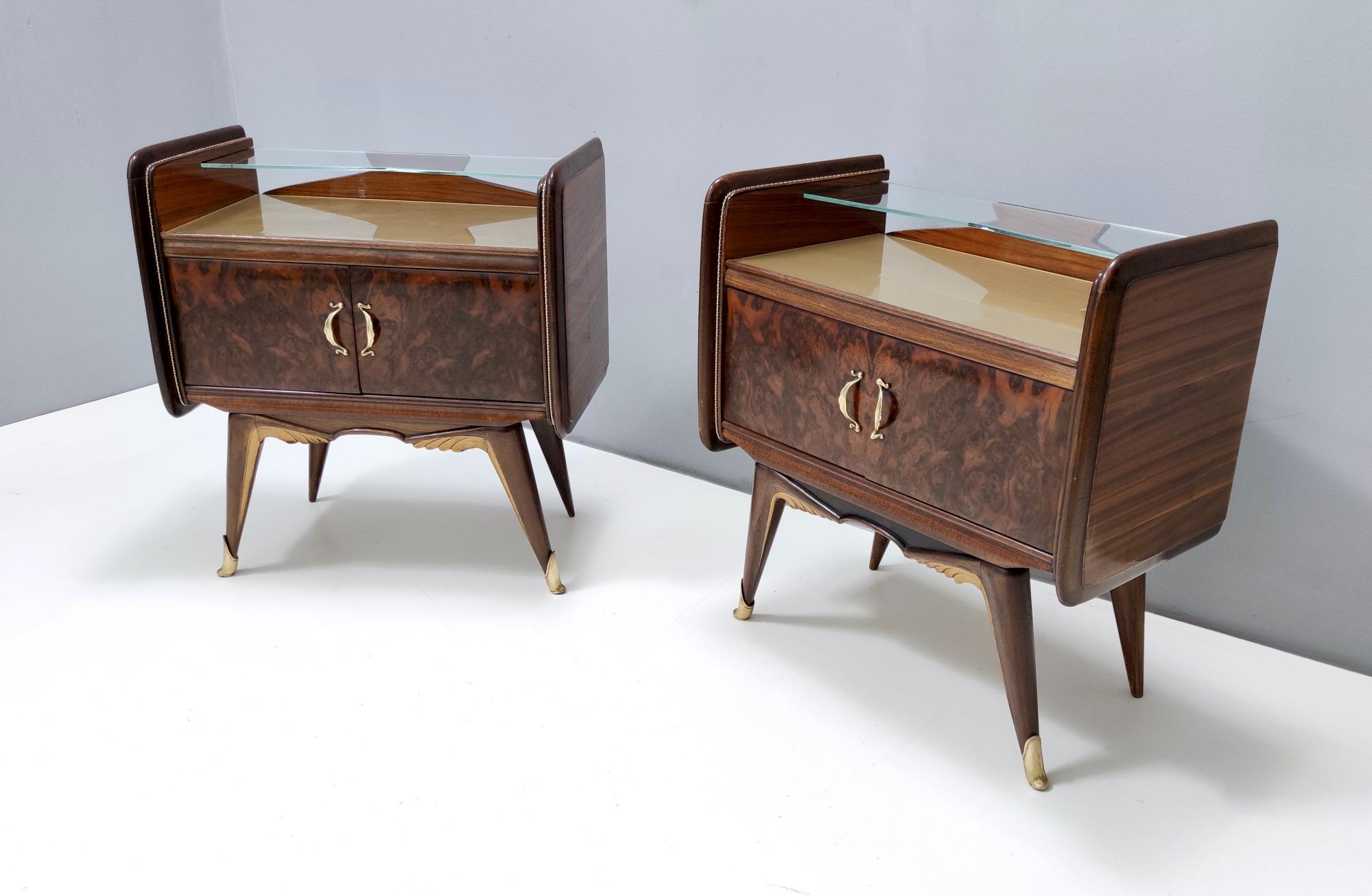 Italian Pair of Vintage Walnut Nightstands with Golden Back-Painted Glass Top, Italy For Sale