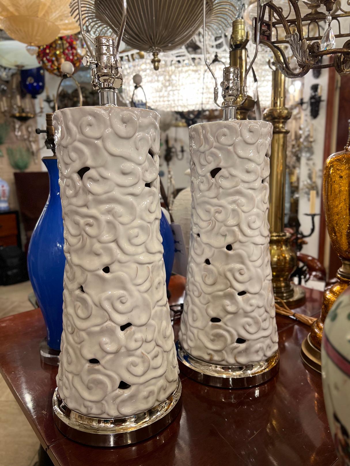 Plated Pair of Mid-Century White Ceramic Lamps For Sale