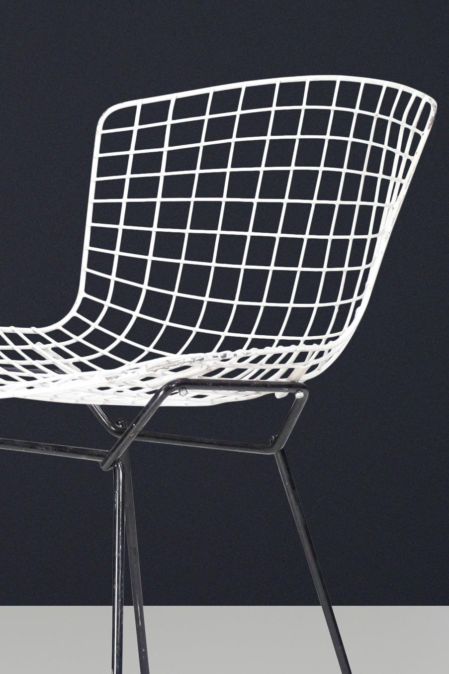 bertoia chair white
