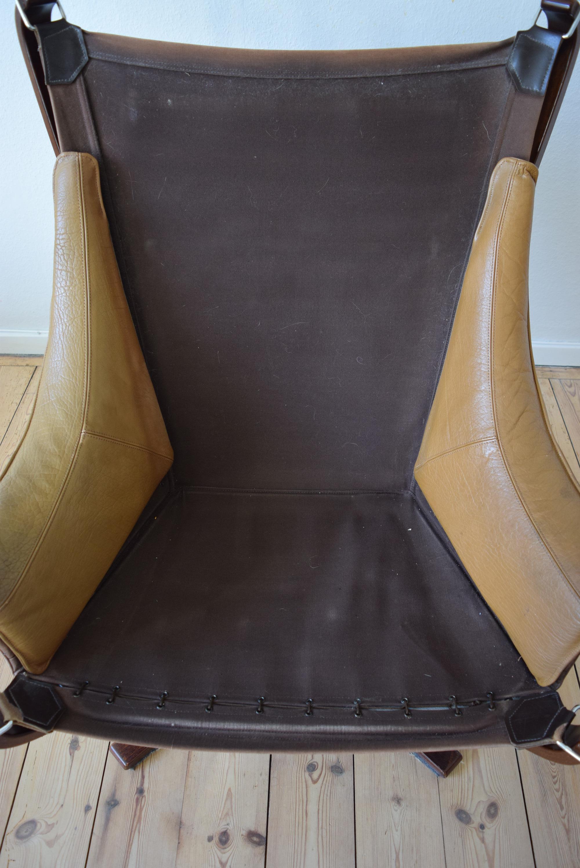 Pair of Midcentury Winged Falcon Chairs, Sigurd Ressel, 1970s For Sale 2