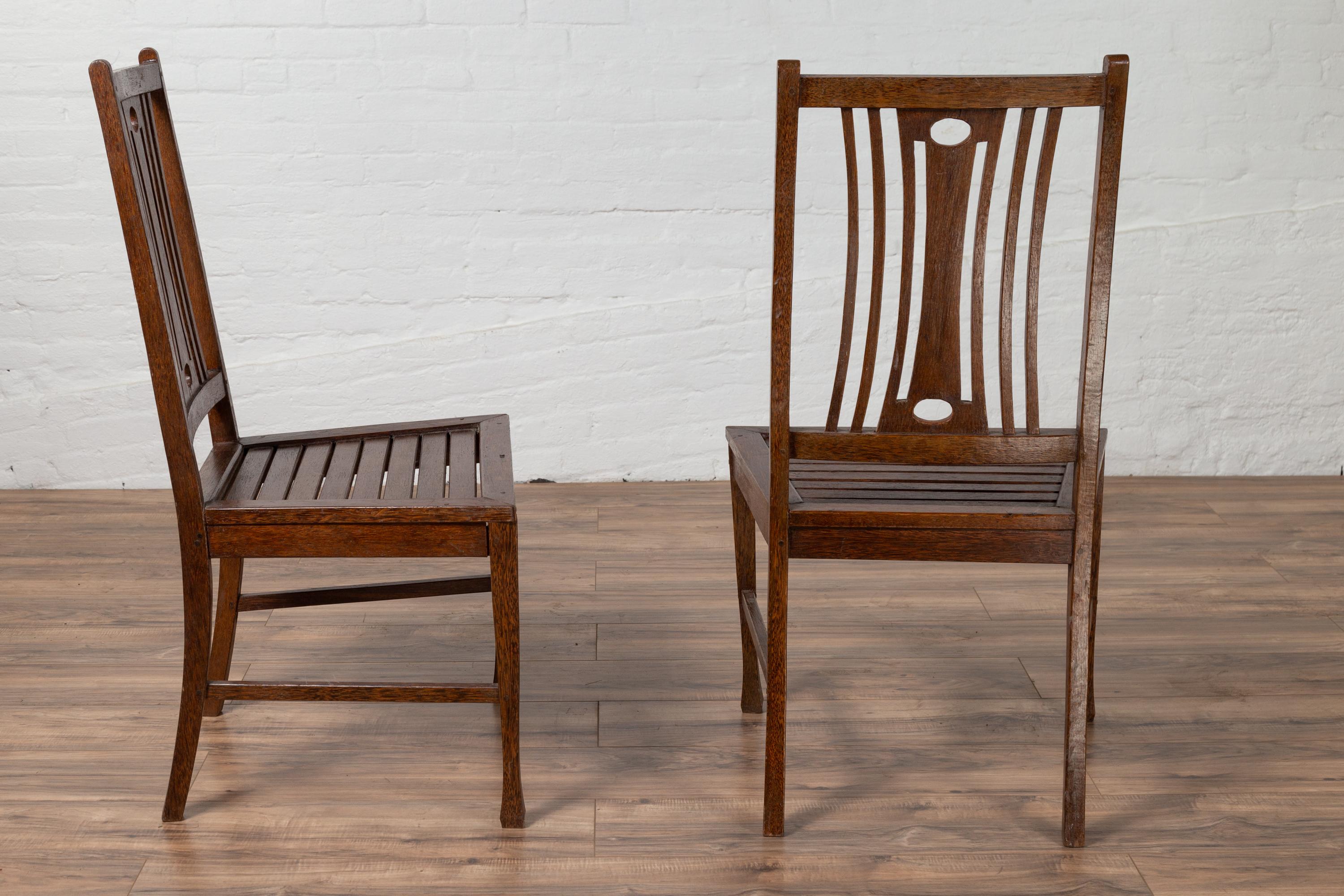 Pair of Midcentury Wooden Vintage Indonesian Side Chairs with Pierced Splats For Sale 3