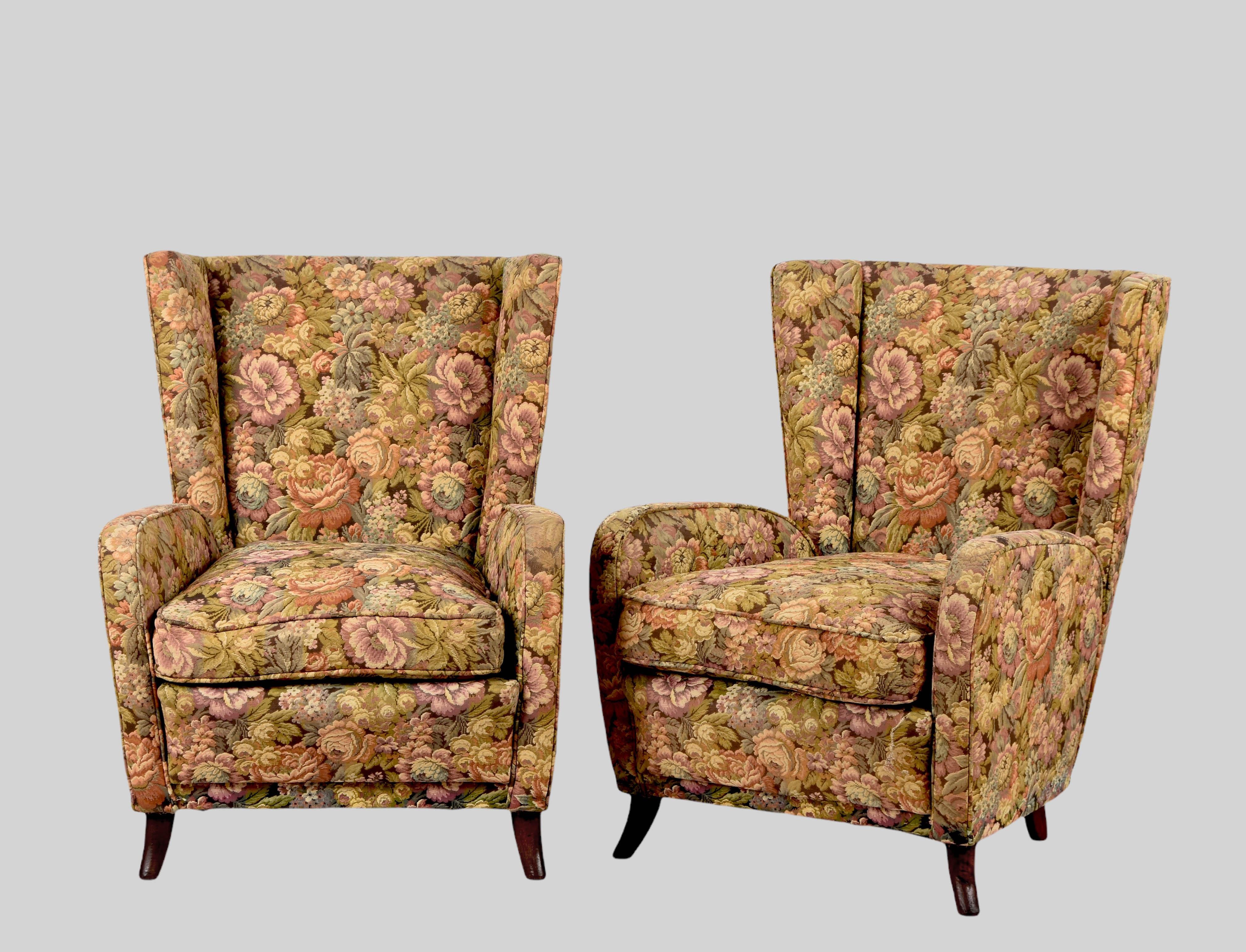 Pair of Midcentury Wool and Wood Italian Armchairs after Paolo Buffa, 1950s 10