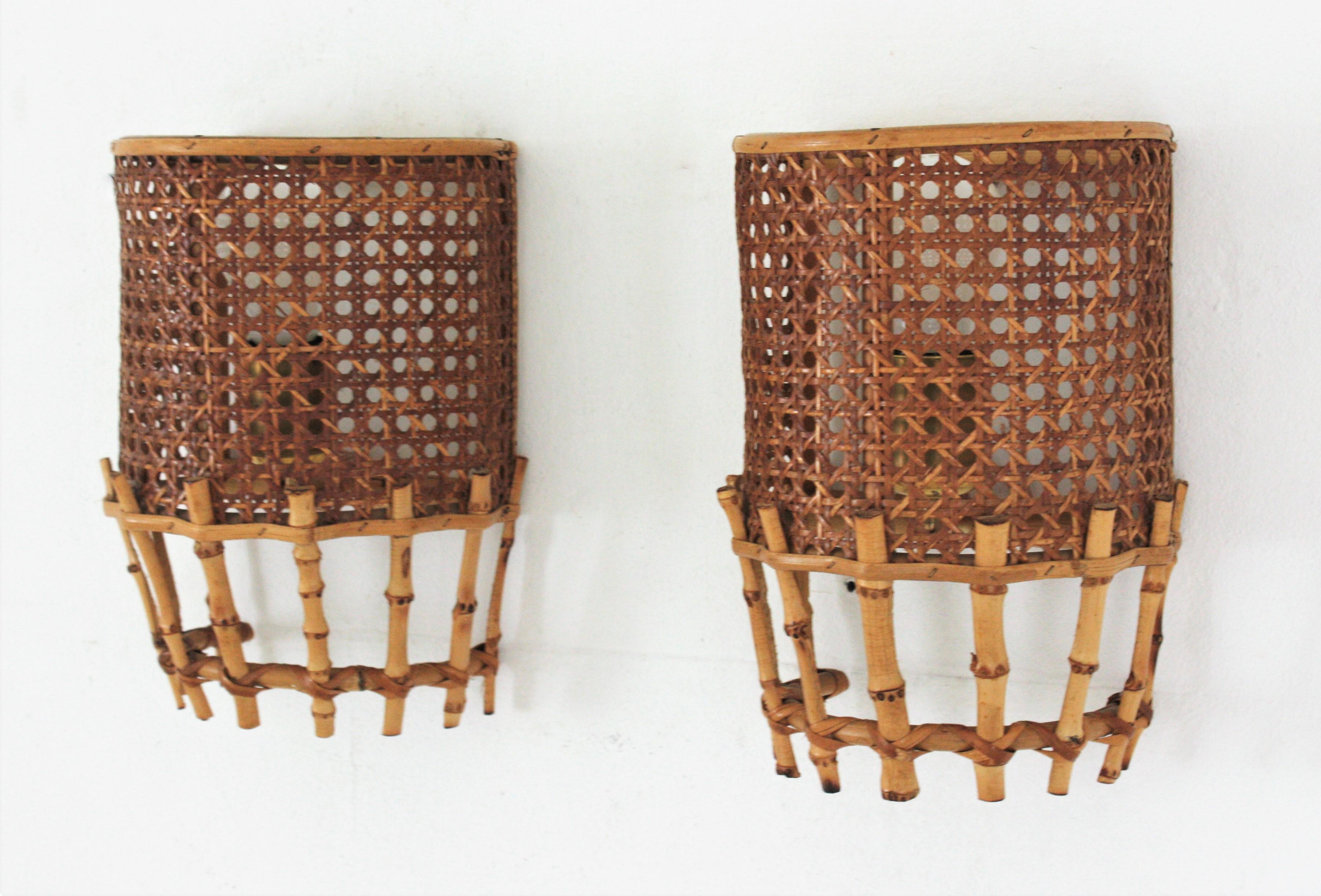 Pair of Midcentury Woven Wicker Weave and Bamboo Wall Sconces For Sale 2