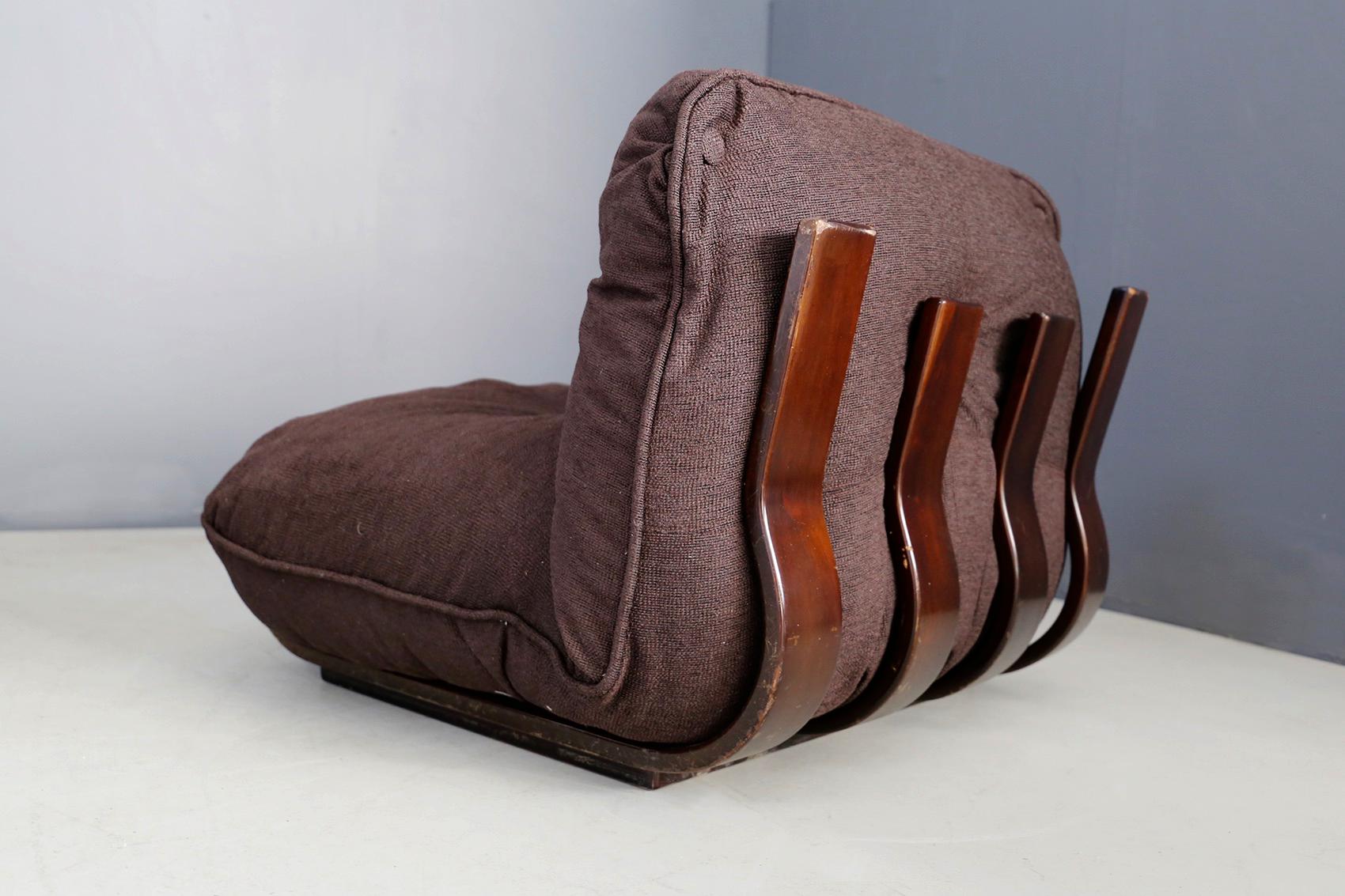 Pair of Midcentury Armchair by Frigerio in Wood and Fabric, 1970s In Good Condition In Milano, IT