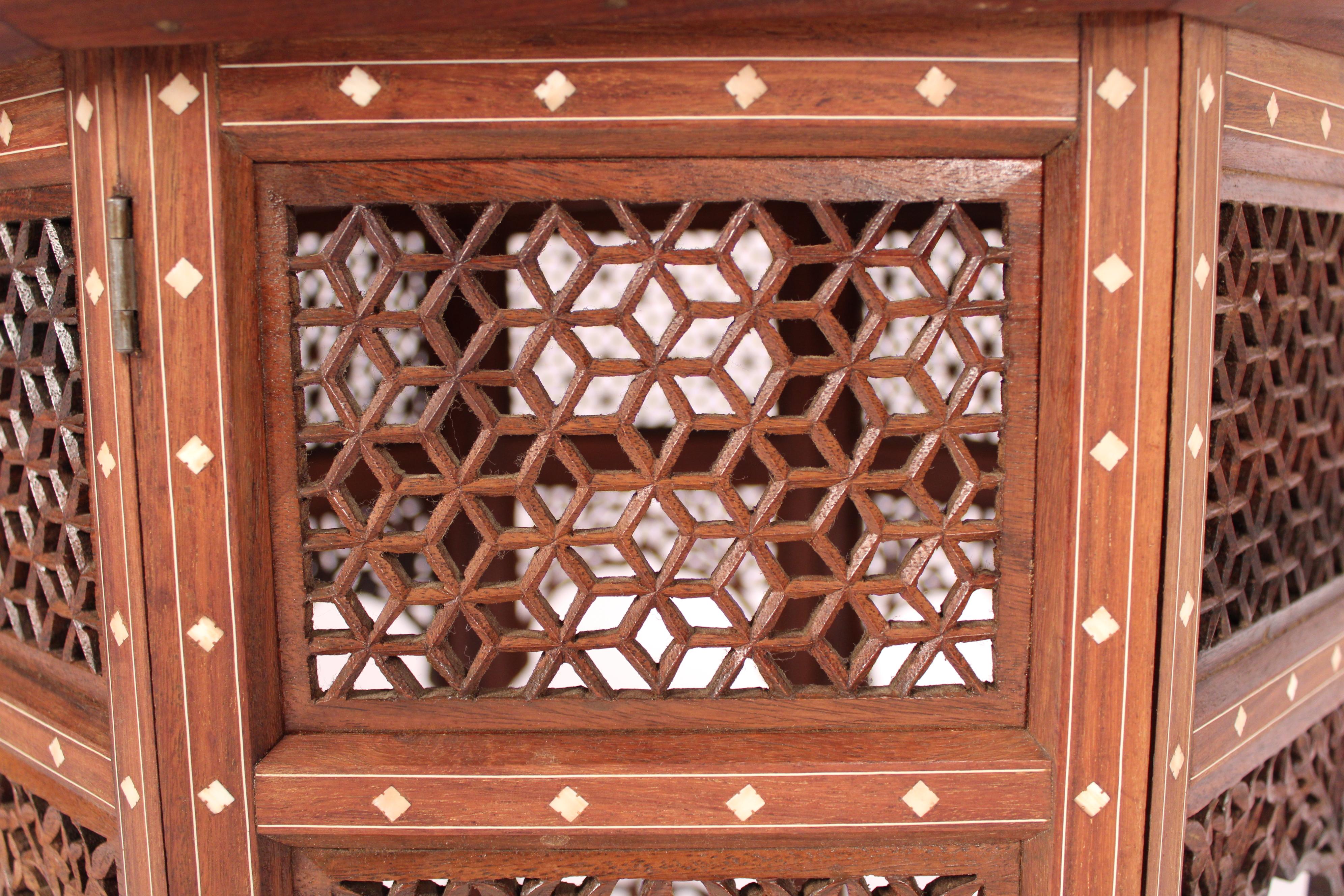 Pair of Middle Eastern Bone Inlaid Octagonal Side Tables 5