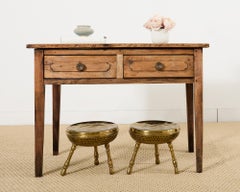 Paar nahöstliche maurische Hocker aus durchbrochenem Messing