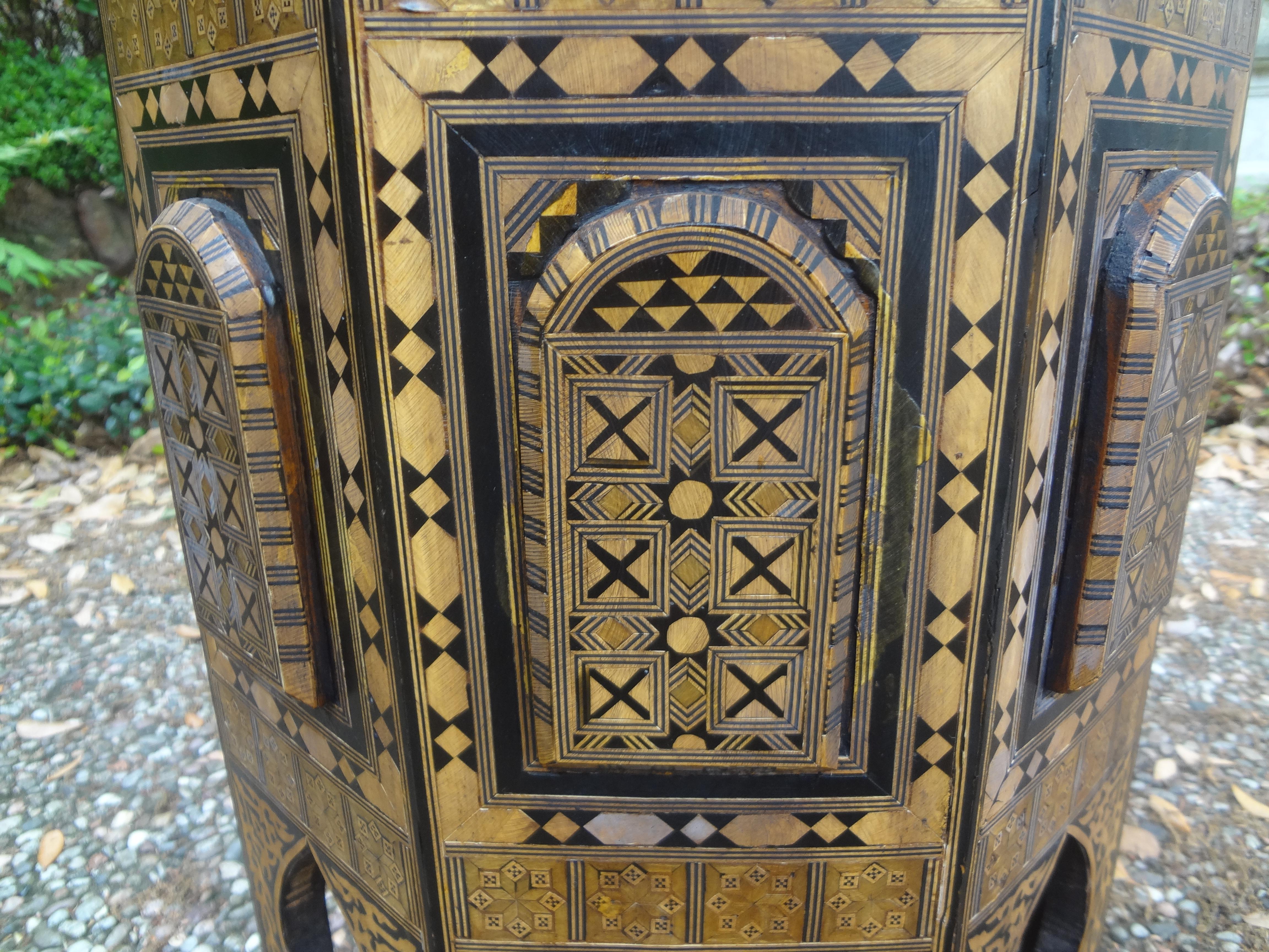 Pair of Middle Eastern Moorish Style Tables In Good Condition For Sale In Houston, TX