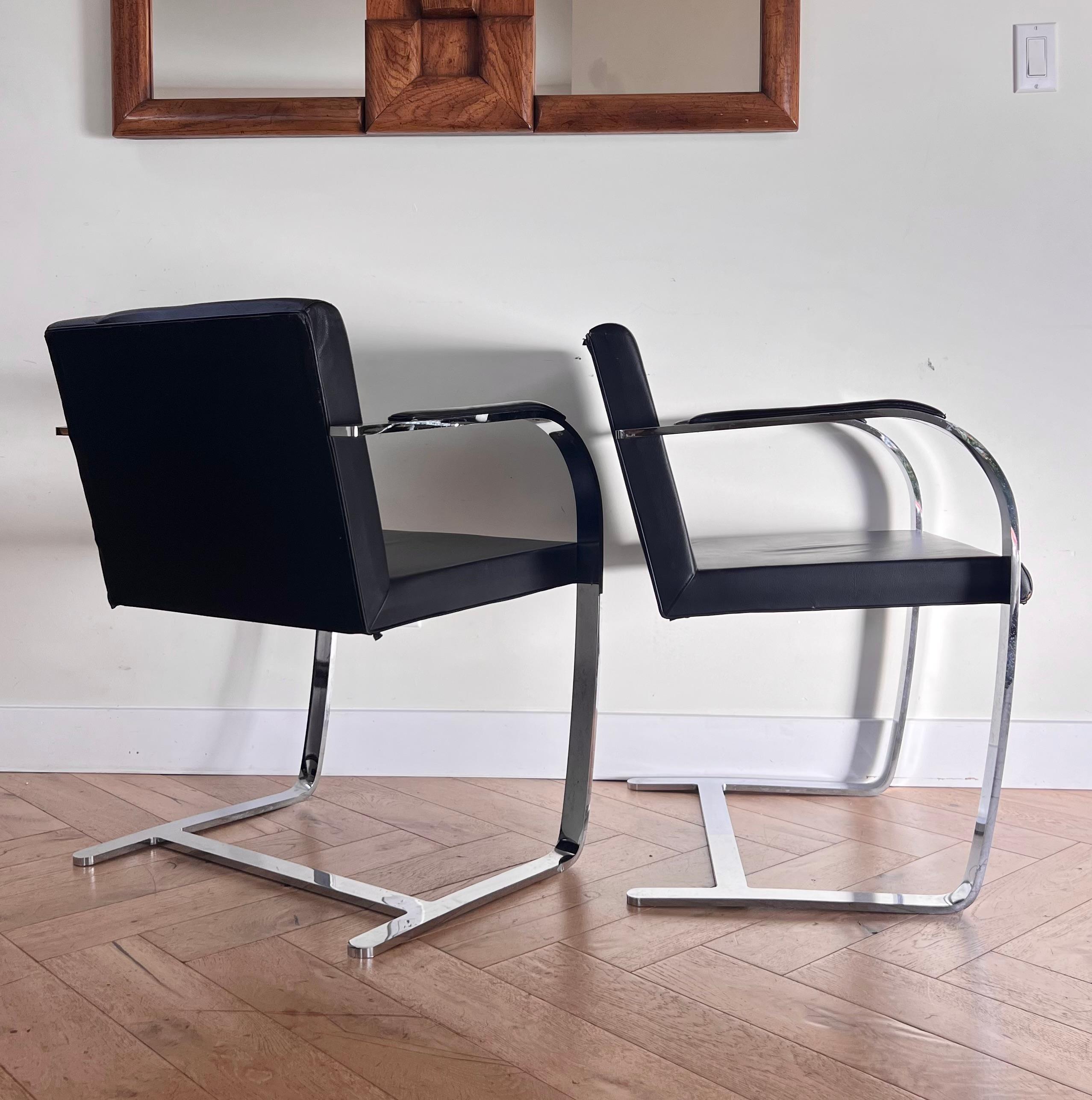 Pair of Mies van der Rohe Brno chairs by Palazzetti, 1970s For Sale 7