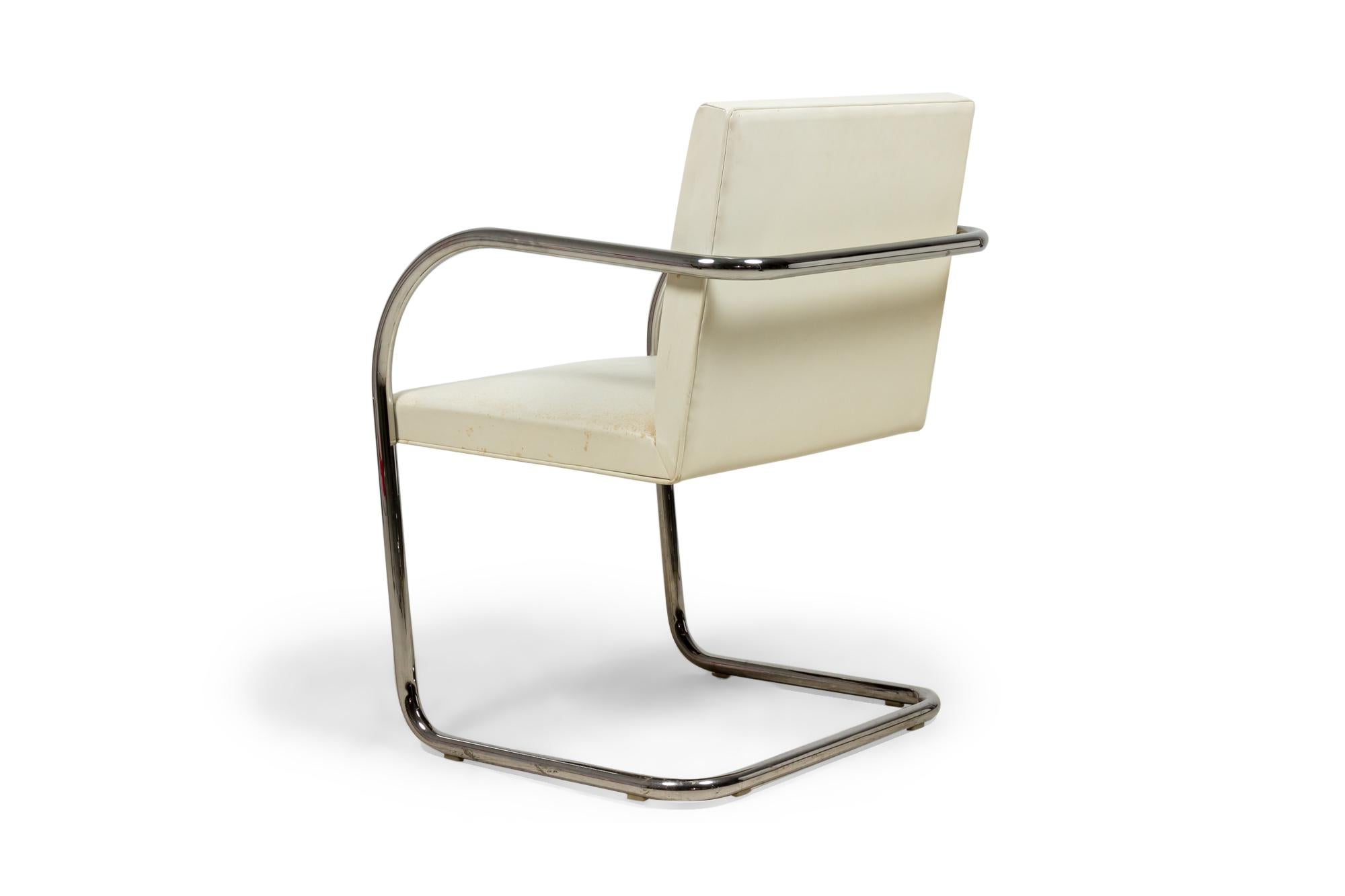 20th Century Pair of Mies van der Rohe for Knoll 'Brno' White Leather and Chrome Tube Armchai For Sale