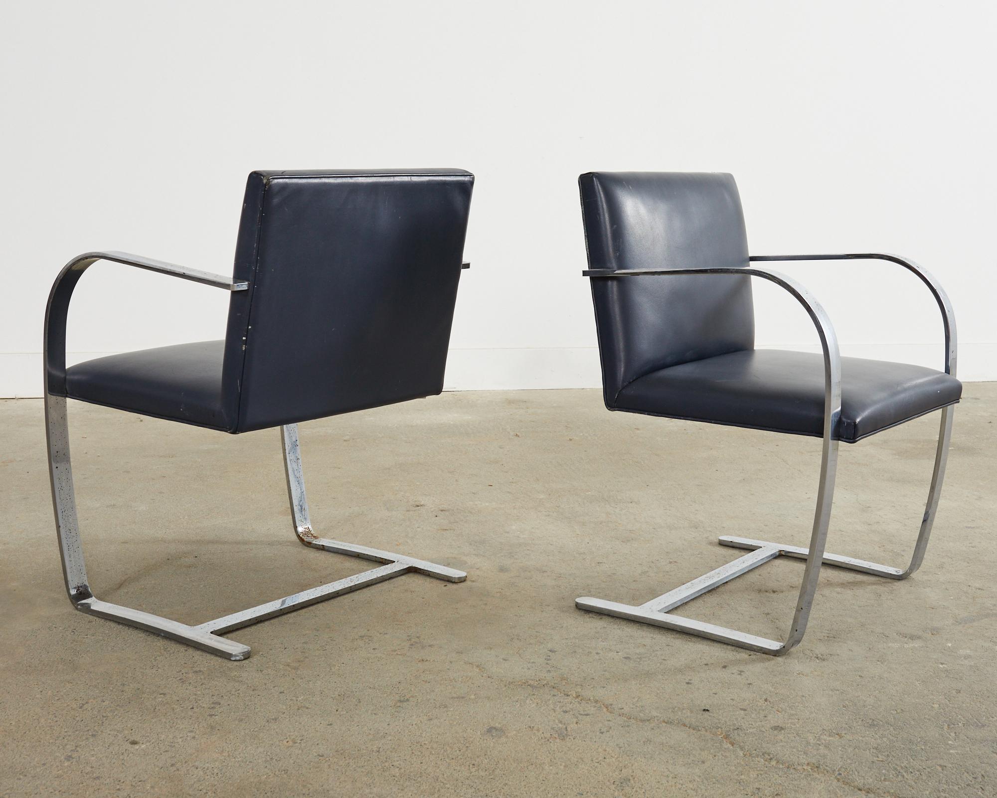Pair of Mies Van Der Rohe for Knoll Flat Bar Brno Chairs For Sale 3